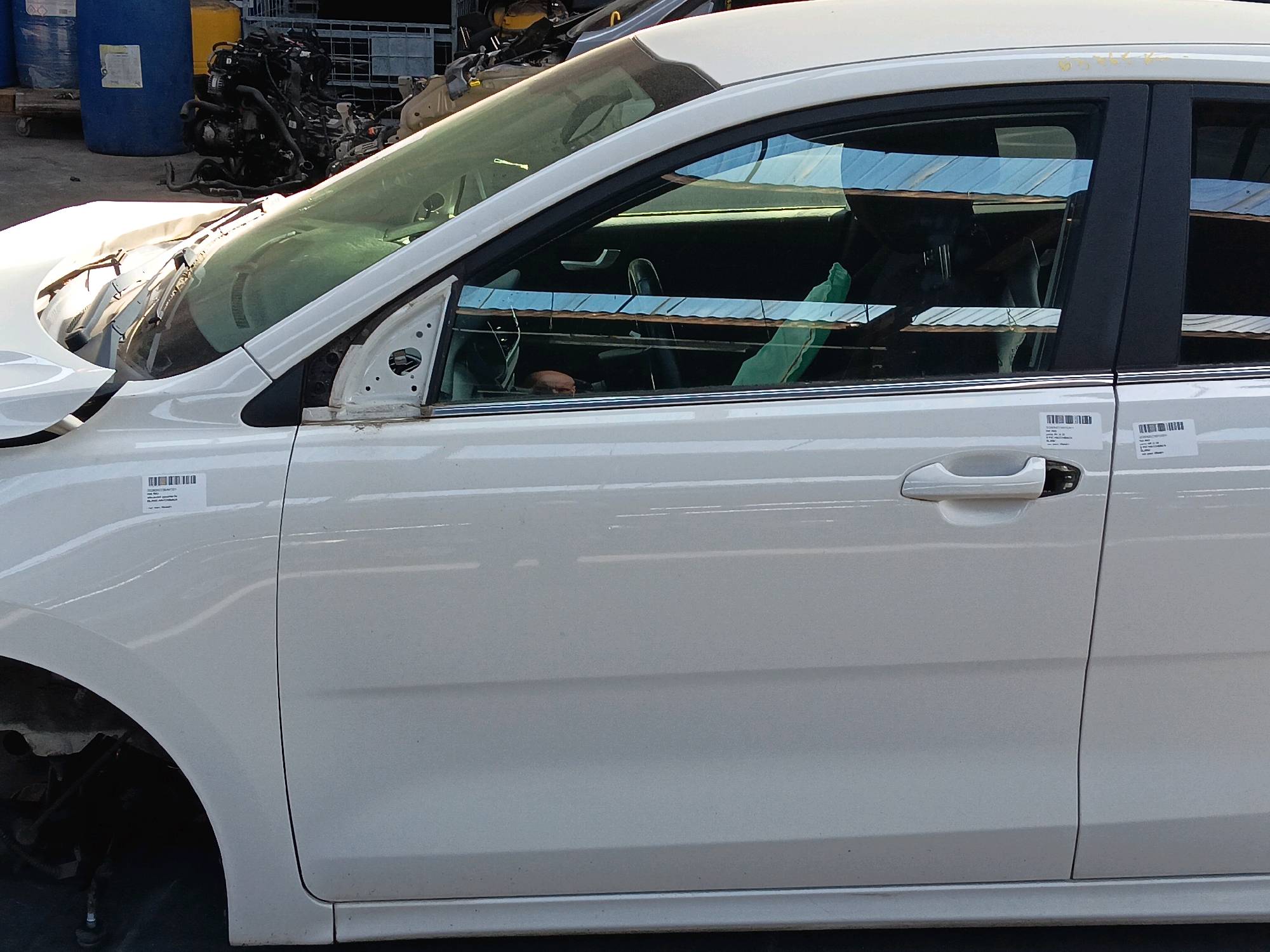 porte AV G Kia RIO IV 2017 - 20