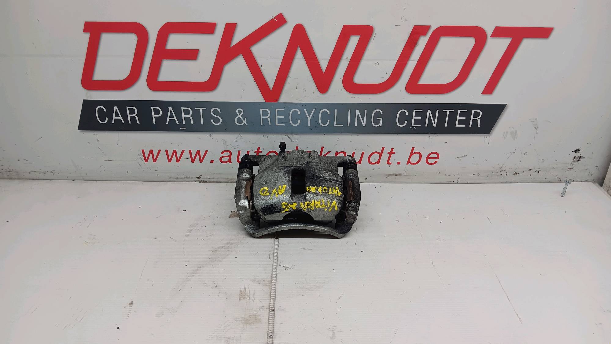 Remklauw rechts voor Suzuki VITARA II 2015 -