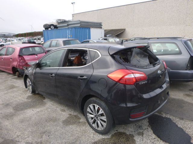 Deur links achter Kia CEE D II 2012 - 15