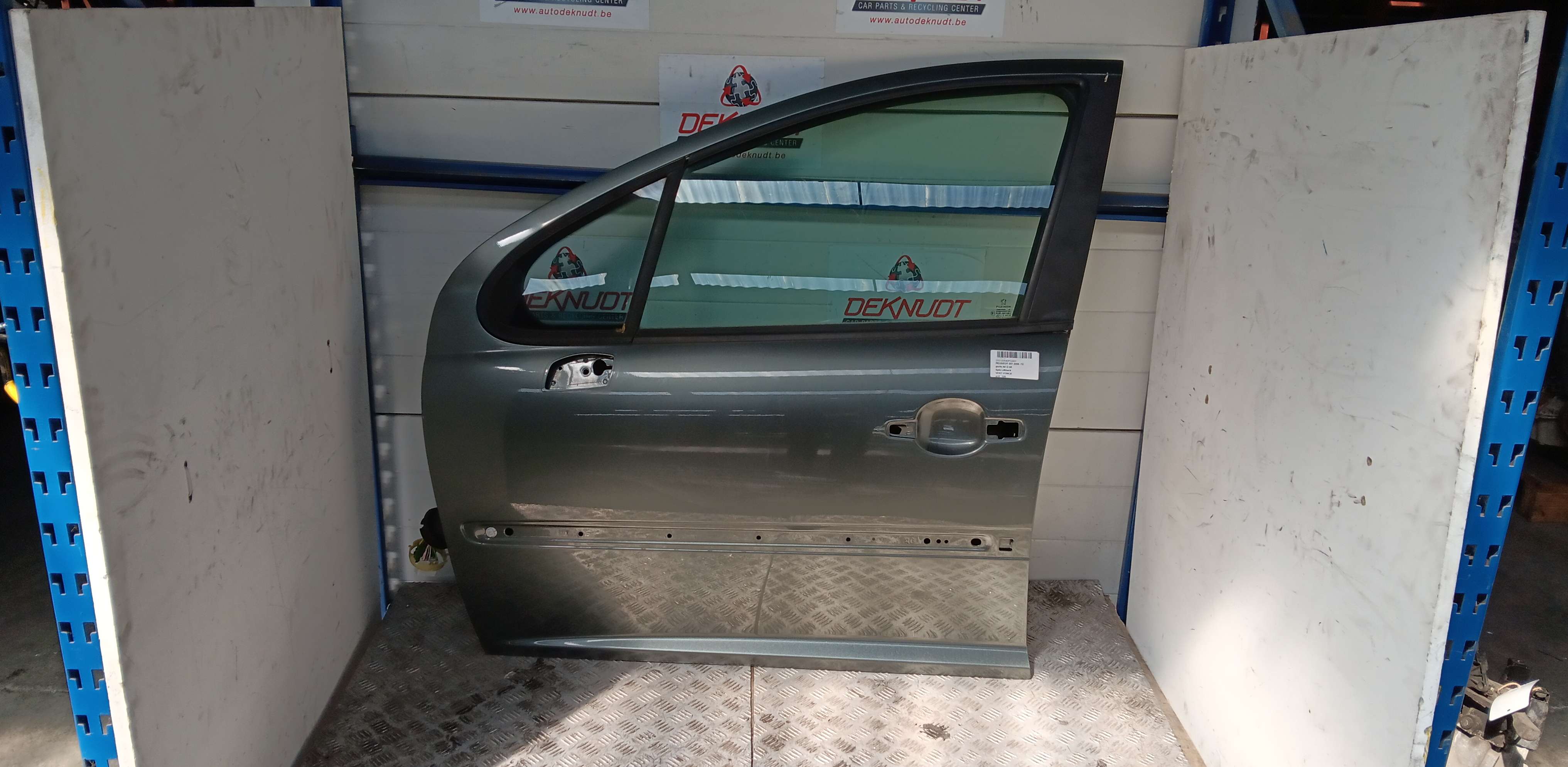 Deur links voor Peugeot 207 2006 -12