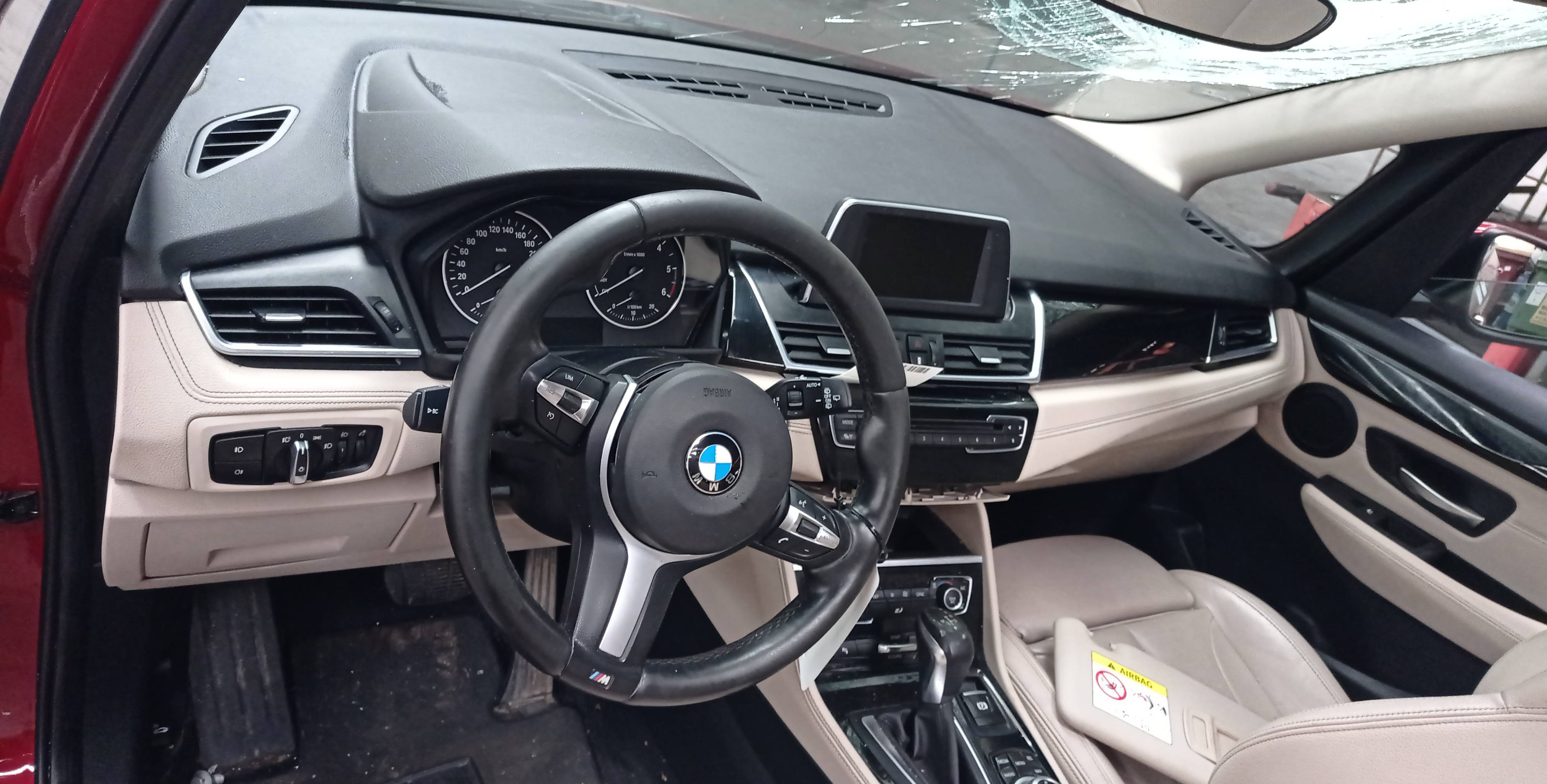 airbag chauffeur Bmw S2 grand tourer F46 2015 - 21