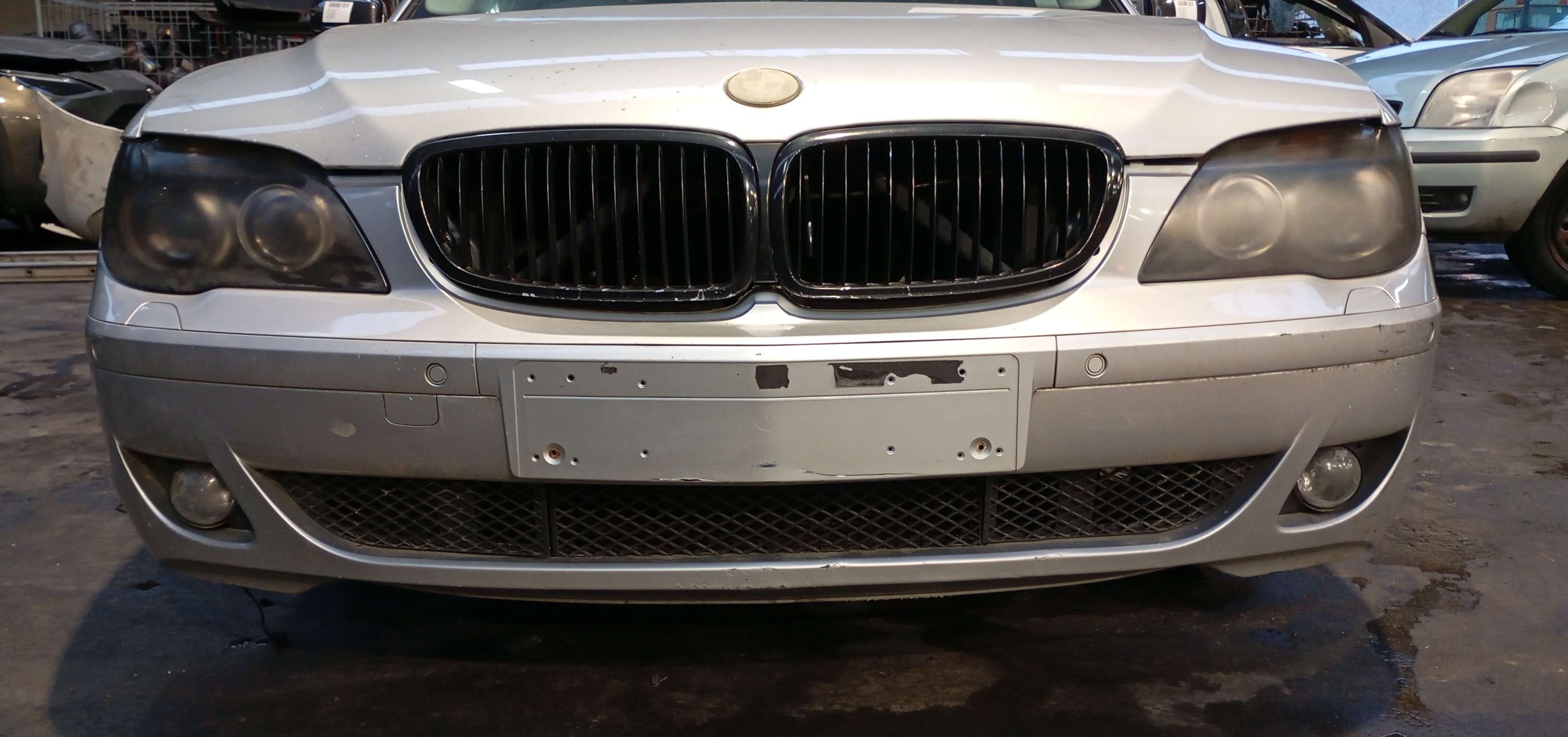 Bumper voor + sensor Bmw S7 E65/6 2001 - 08