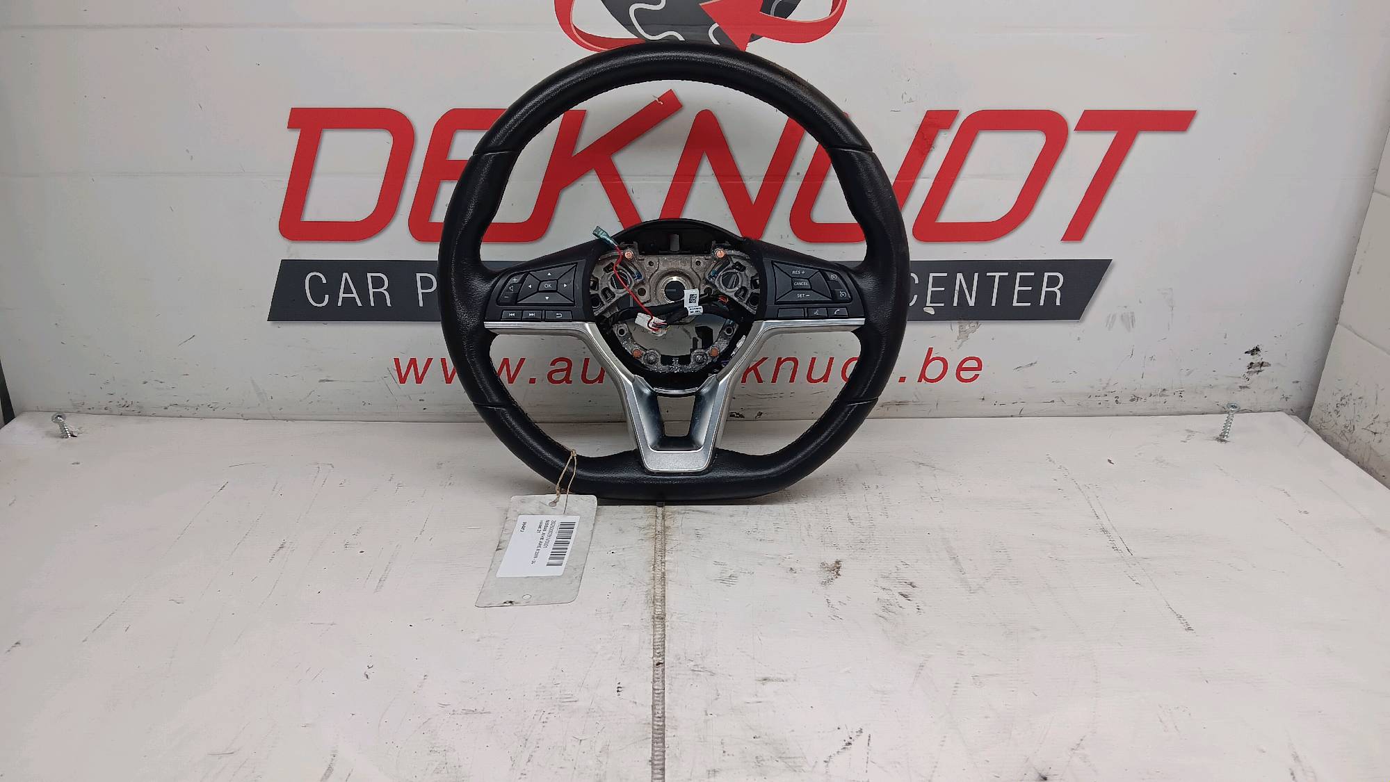 Volant Nissan JUKE II 2019 - 24