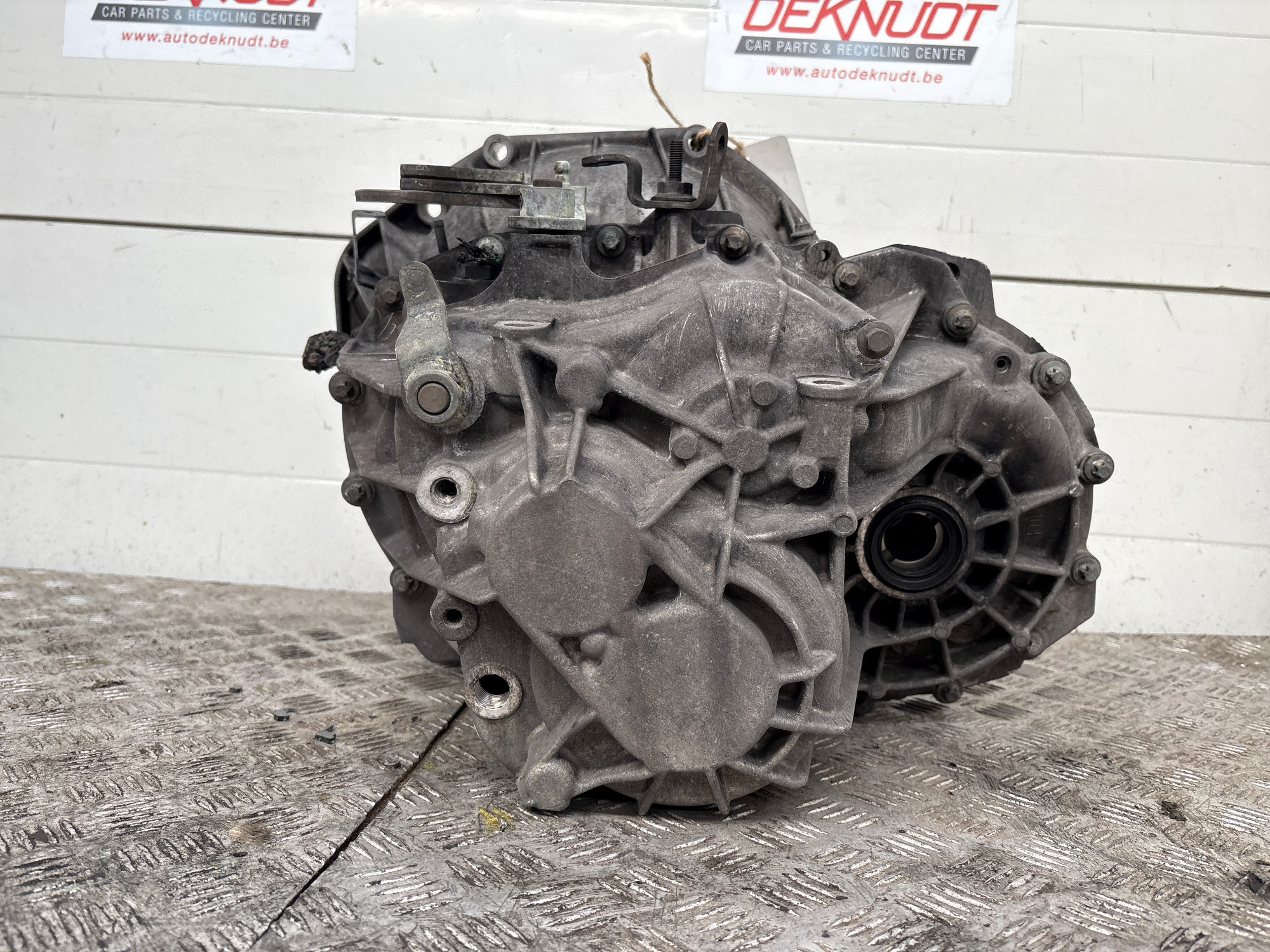 2. Boite de vitesse Renault LATITUDE