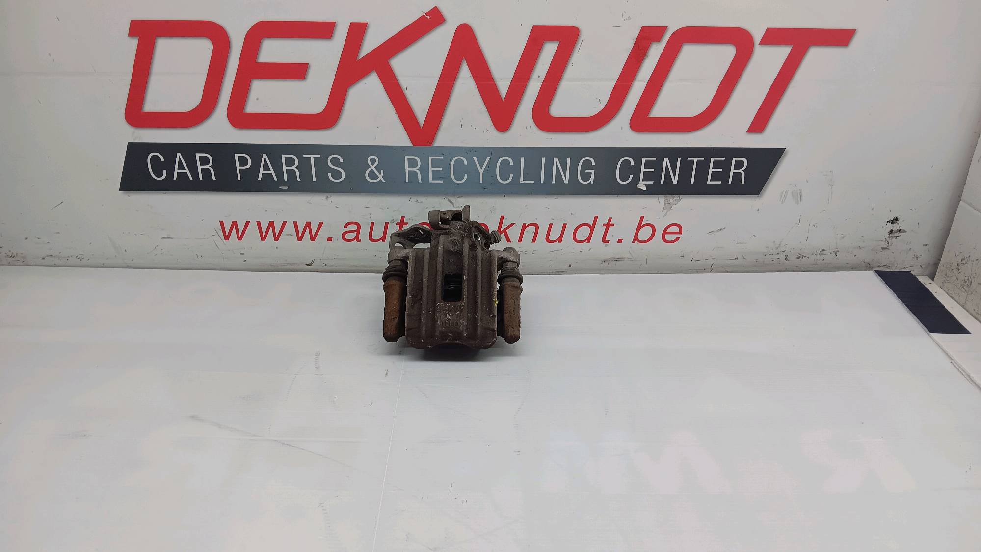 Remschijf rechts ACHTER Vw POLO 2001 - 05 9N