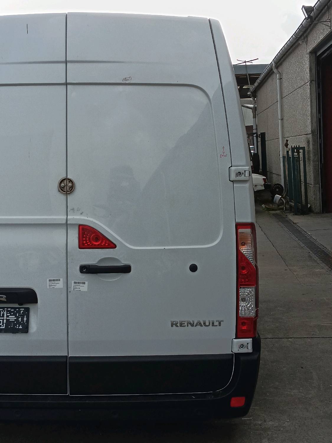 Achter deur koffer rechts Renault MASTER III 2019 - 23