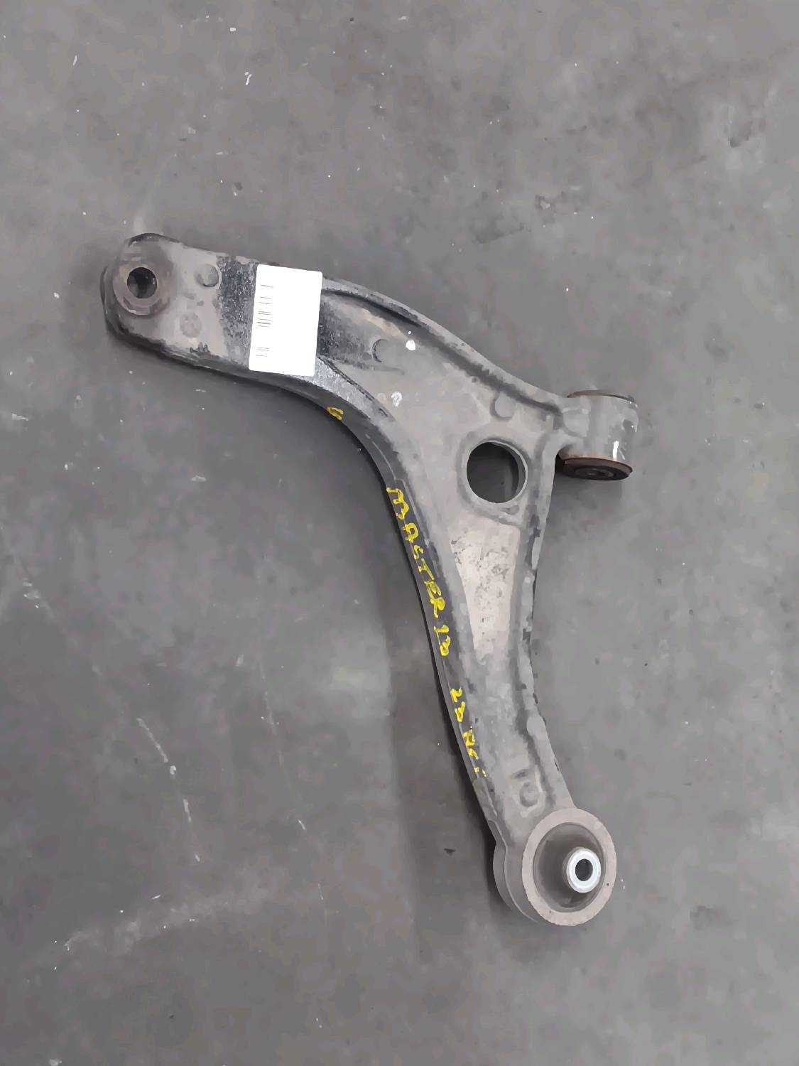 Draagarm links voor Renault MASTER III 2019 - 23