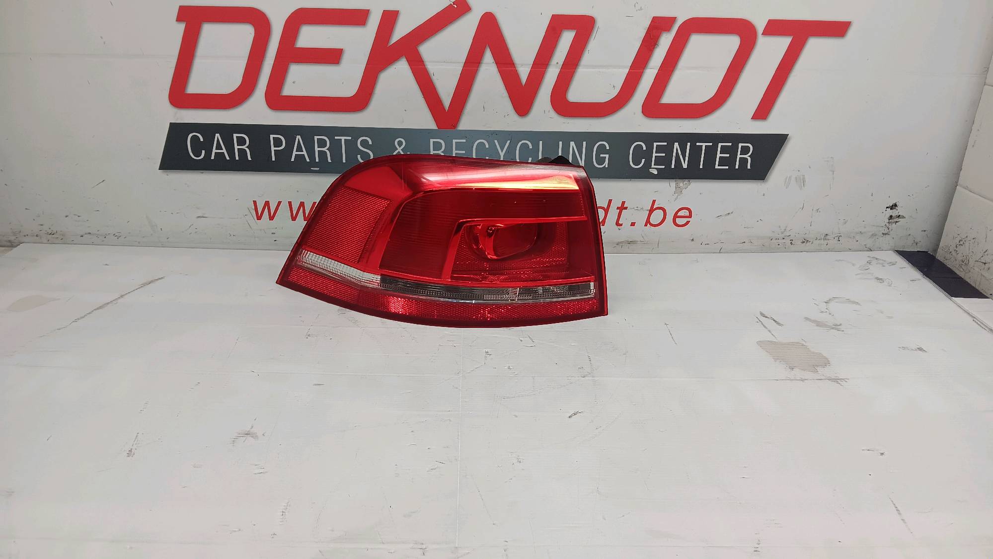 feu ARG Vw PASSAT B7 2010 - 14 3AA