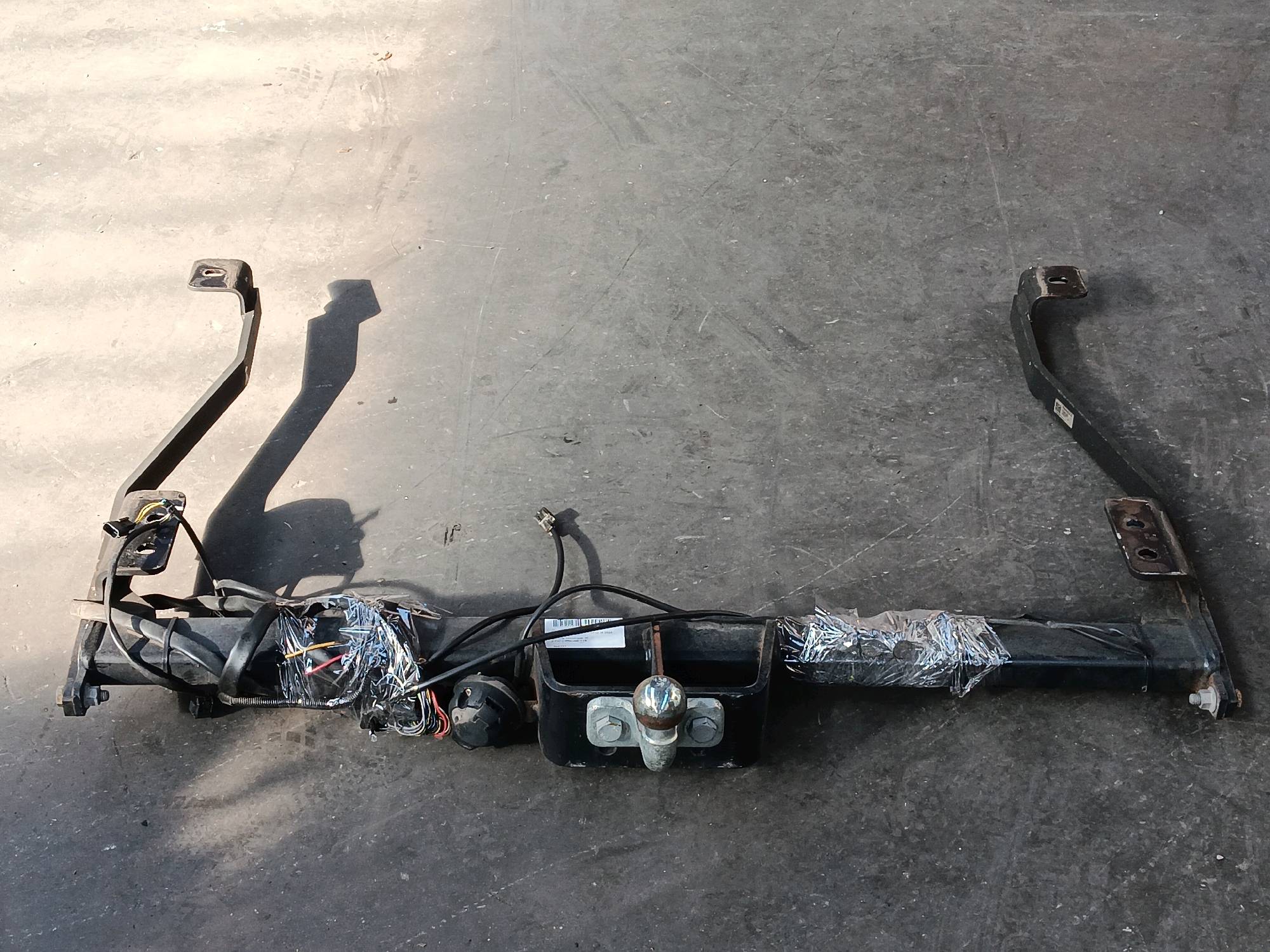 attache remorque Renault TRAFIC III 2021 - 