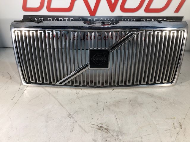 calandre Volvo 940 / 960