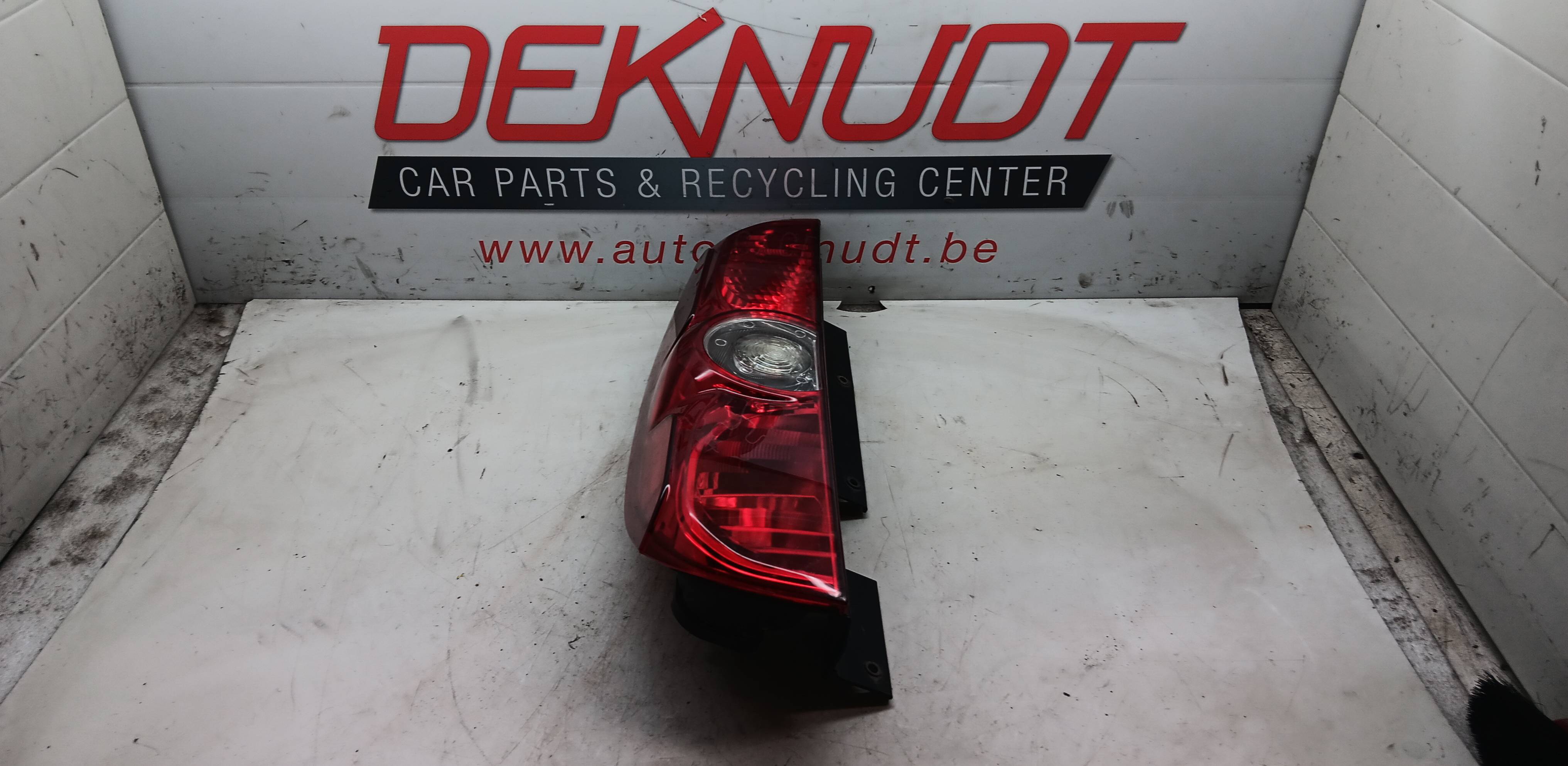 feu ARG Fiat DOBLO II 2010 - 15