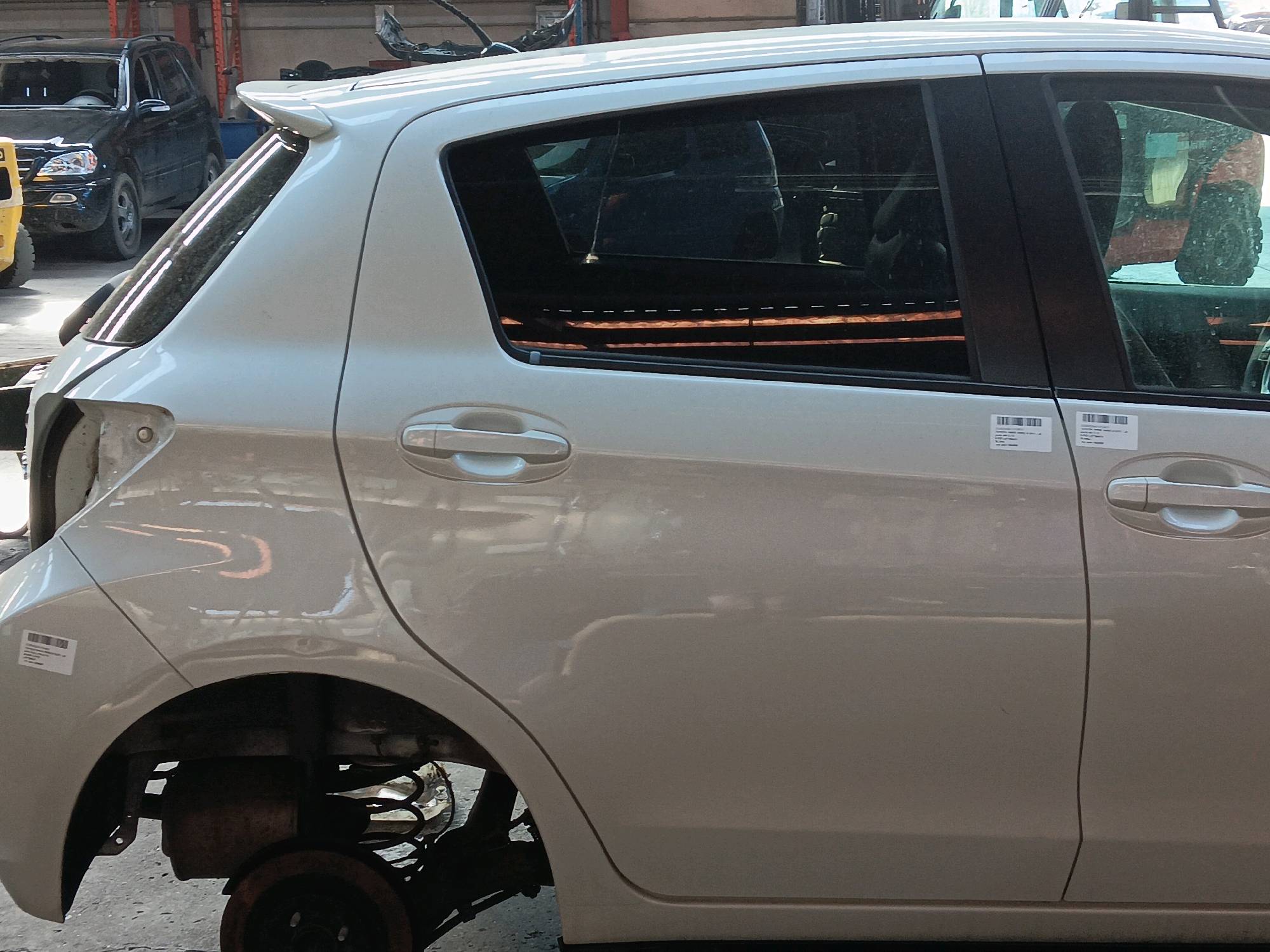 Porte arrière droit Toyota YARIS III 2011 - 20