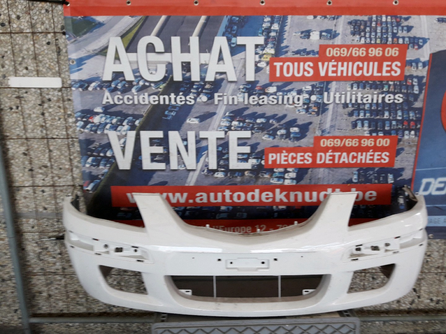 Bumper voor Mazda PREMACY (CP)