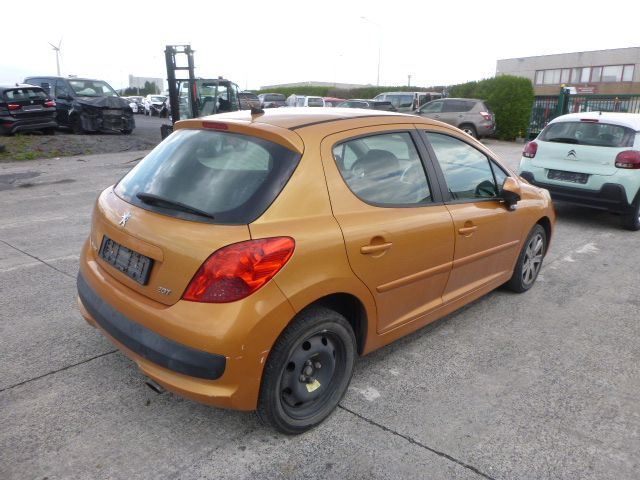pare choc arrière Peugeot 207 2006 -12