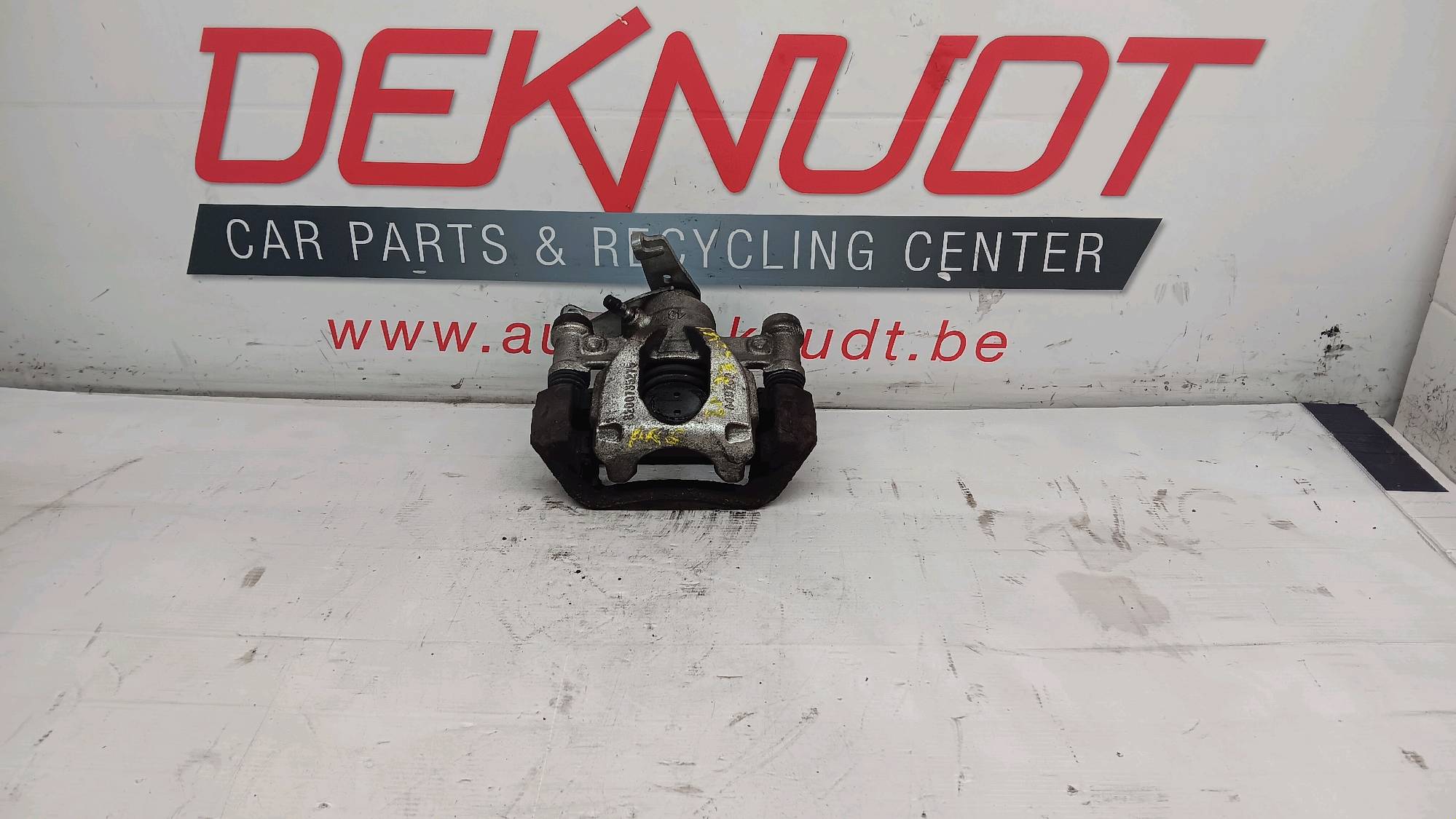 Remschijf links ACHTER Renault MASTER III 2010 - 19