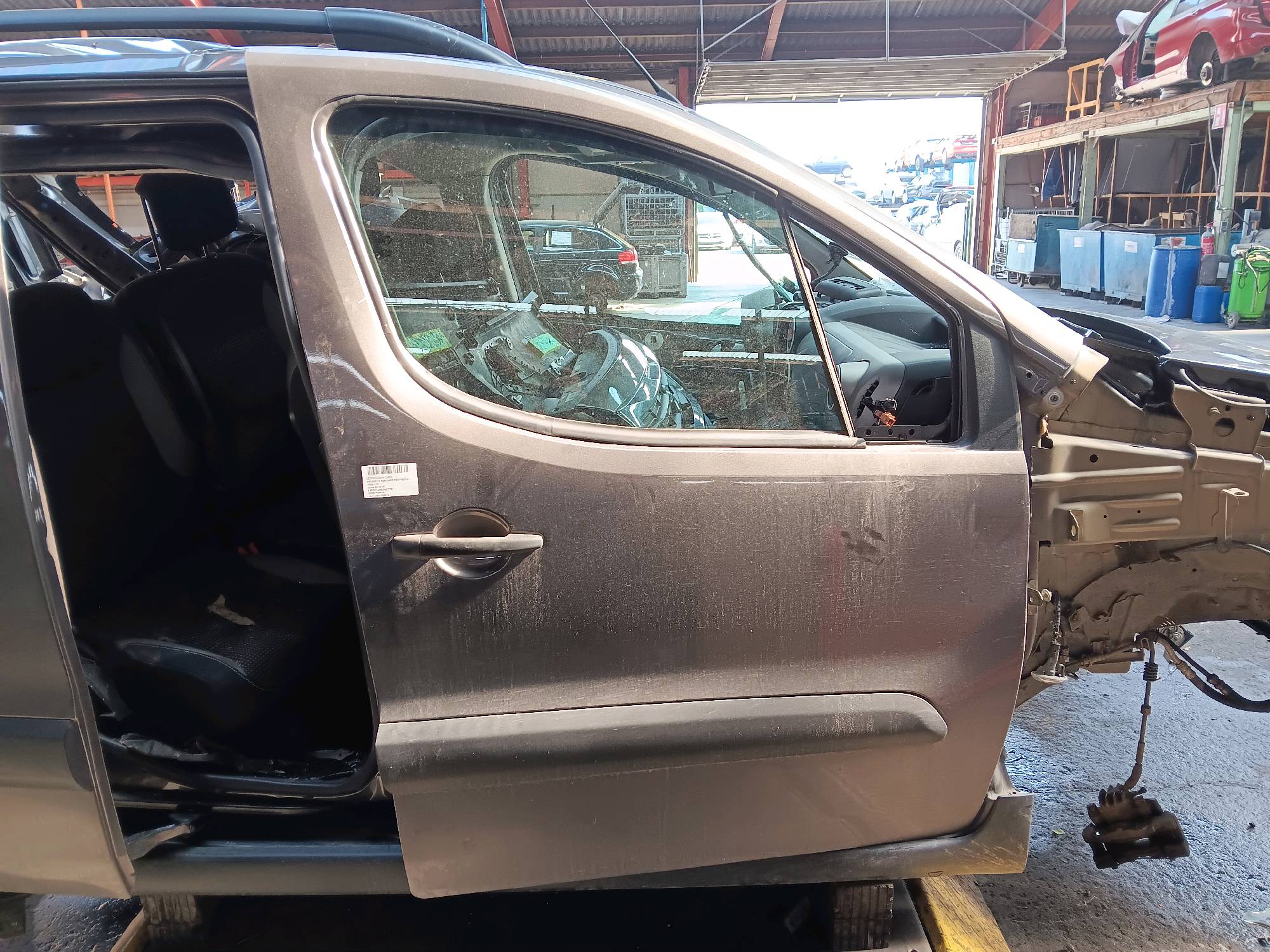 porte AV D Peugeot PARTNER II 2008 - 18