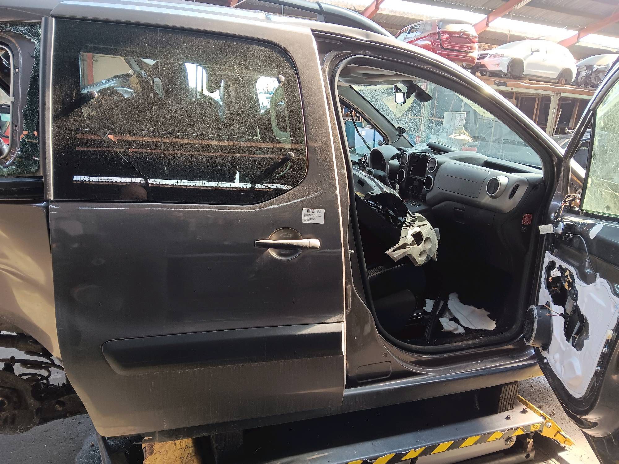 Schuivdeur rechts Peugeot PARTNER II 2008 - 18