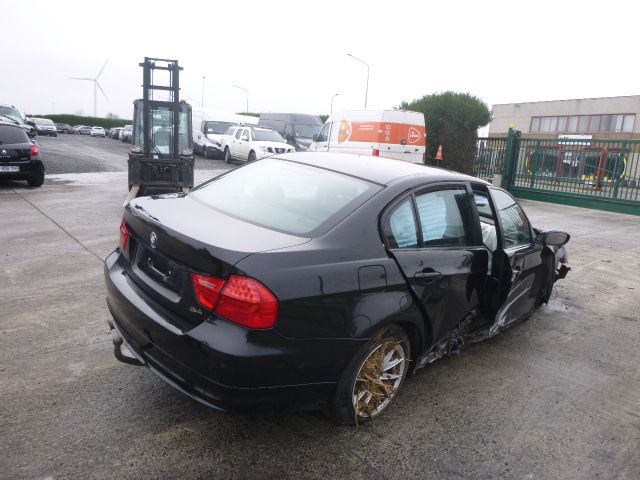feu ARD Bmw S3 E90 2008 - 12