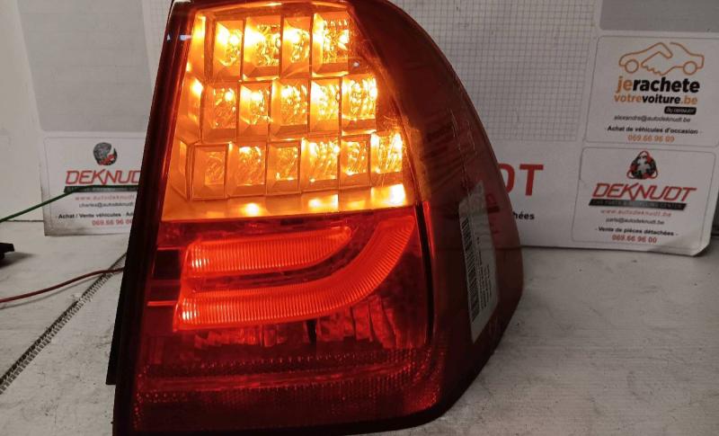Lichtblok rechts achter