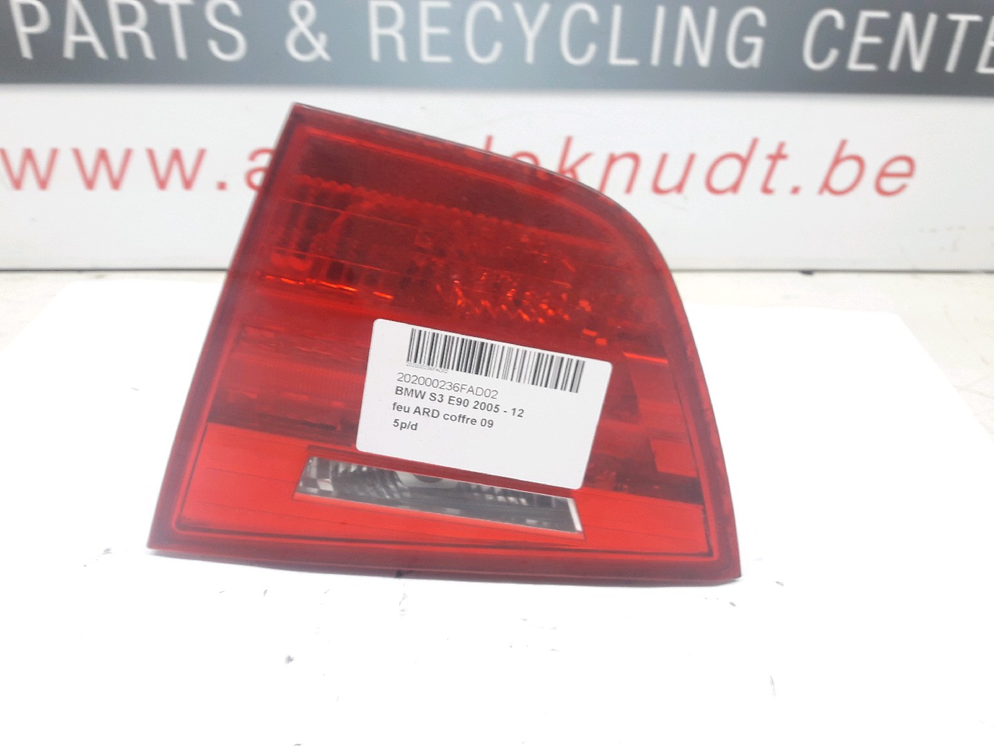 feu ARD coffre Bmw S3 E90 2008 - 12