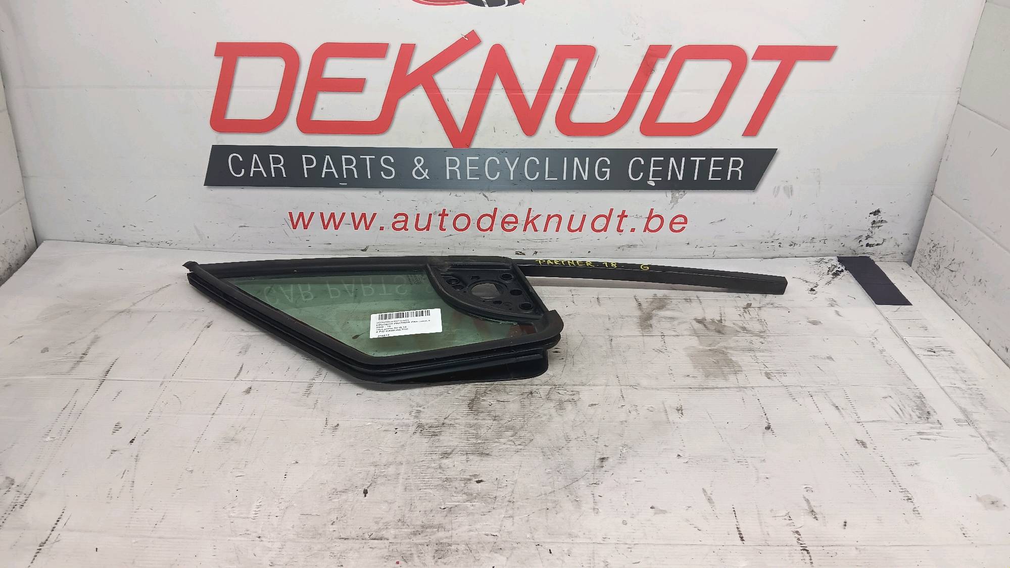 Raam deur links voor Peugeot PARTNER II 2008 - 18