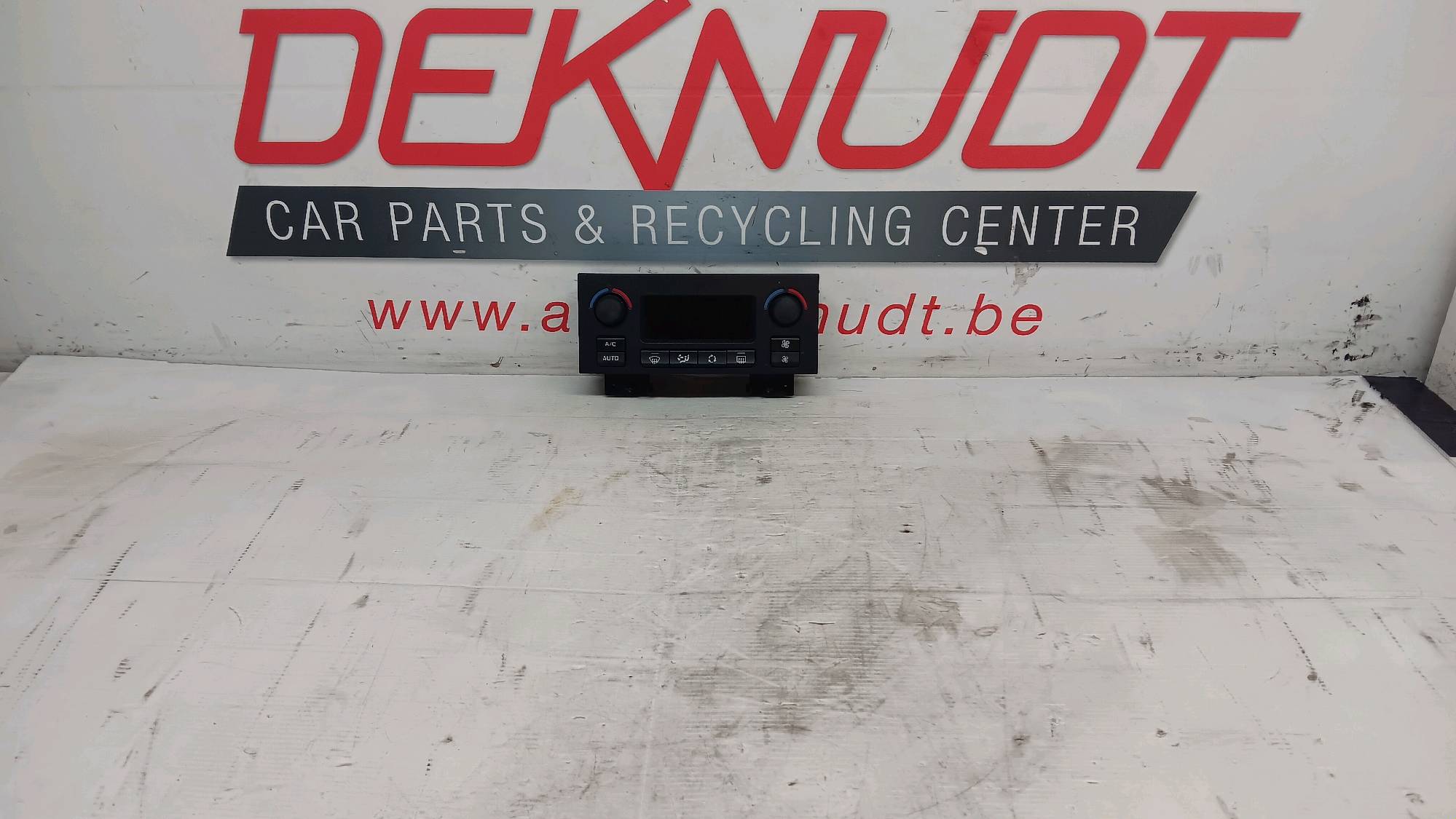 commande de clim Peugeot PARTNER II 2008 - 18