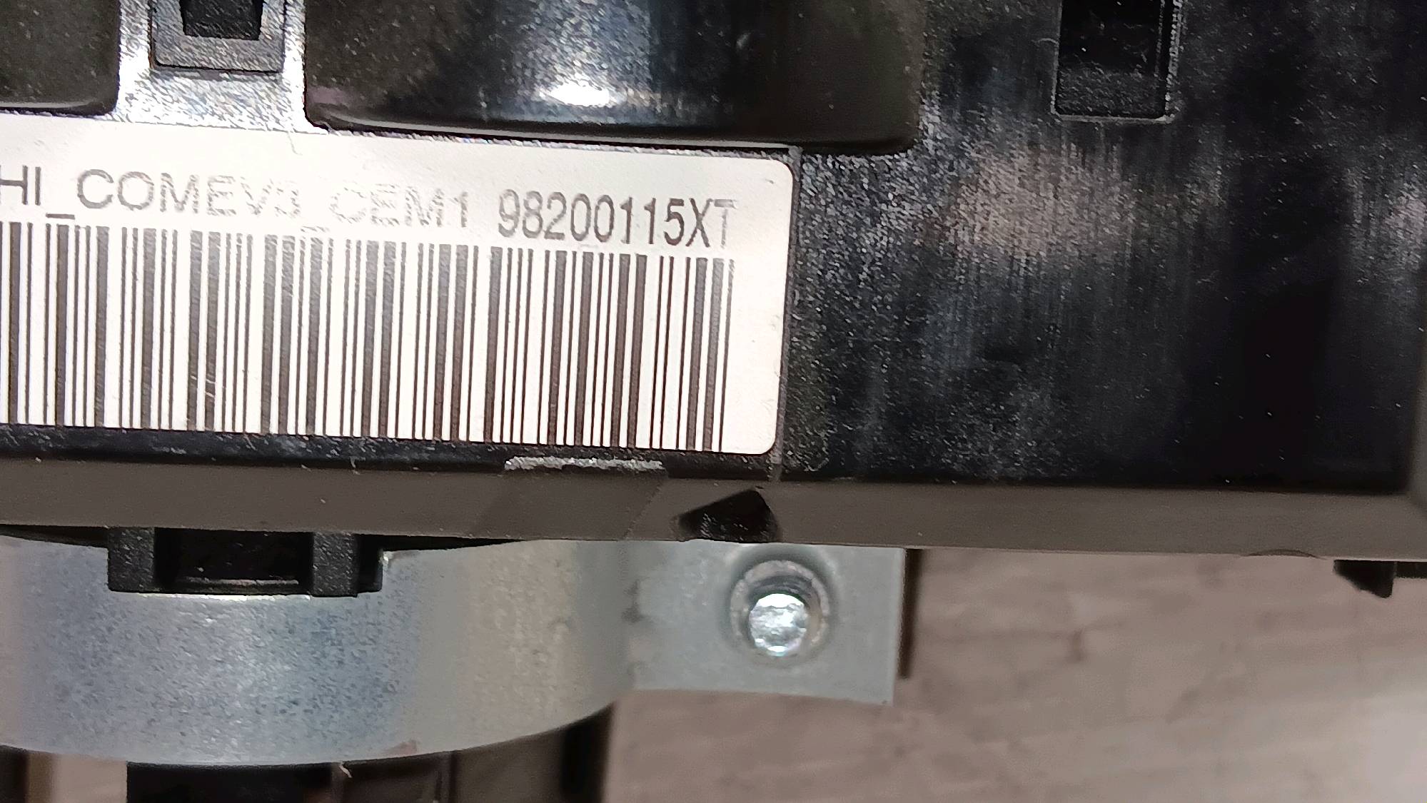 commodo Peugeot PARTNER II 2008 - 18