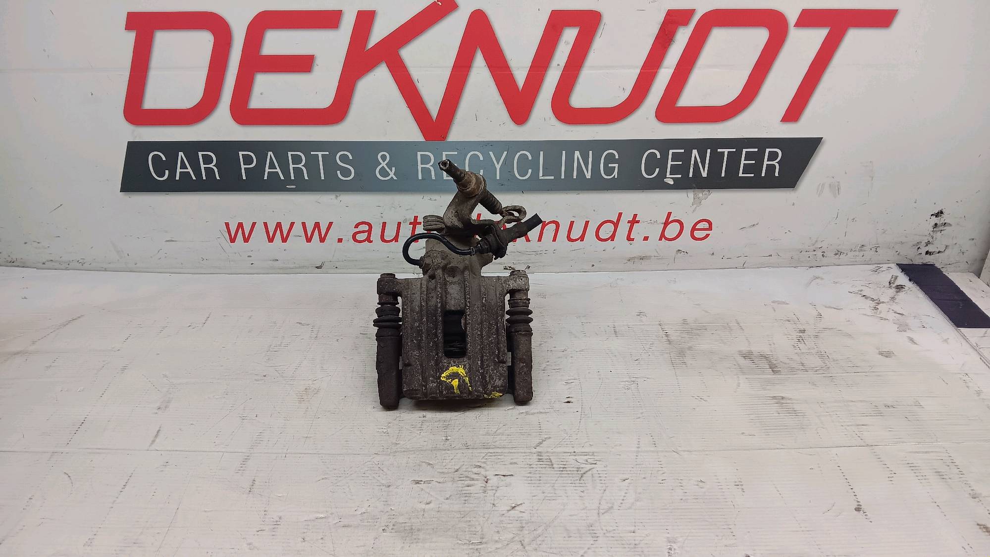 Remschijf links ACHTER Audi A3 8P 2005 - 08