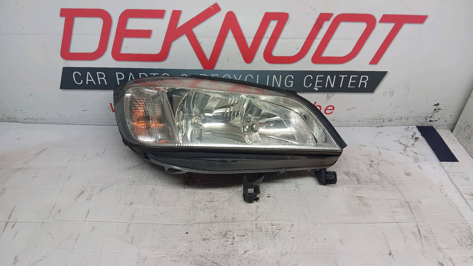 phare D Opel ZAFIRA A 1999 - 05