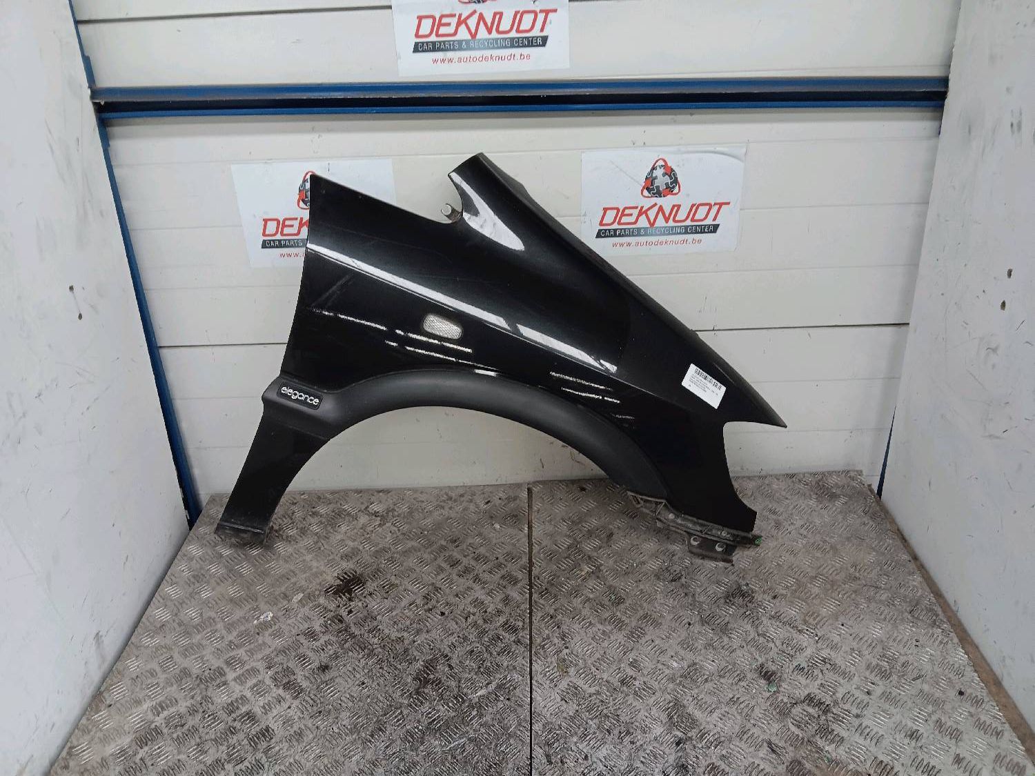 aile avant droite Opel ZAFIRA A 1999 - 05