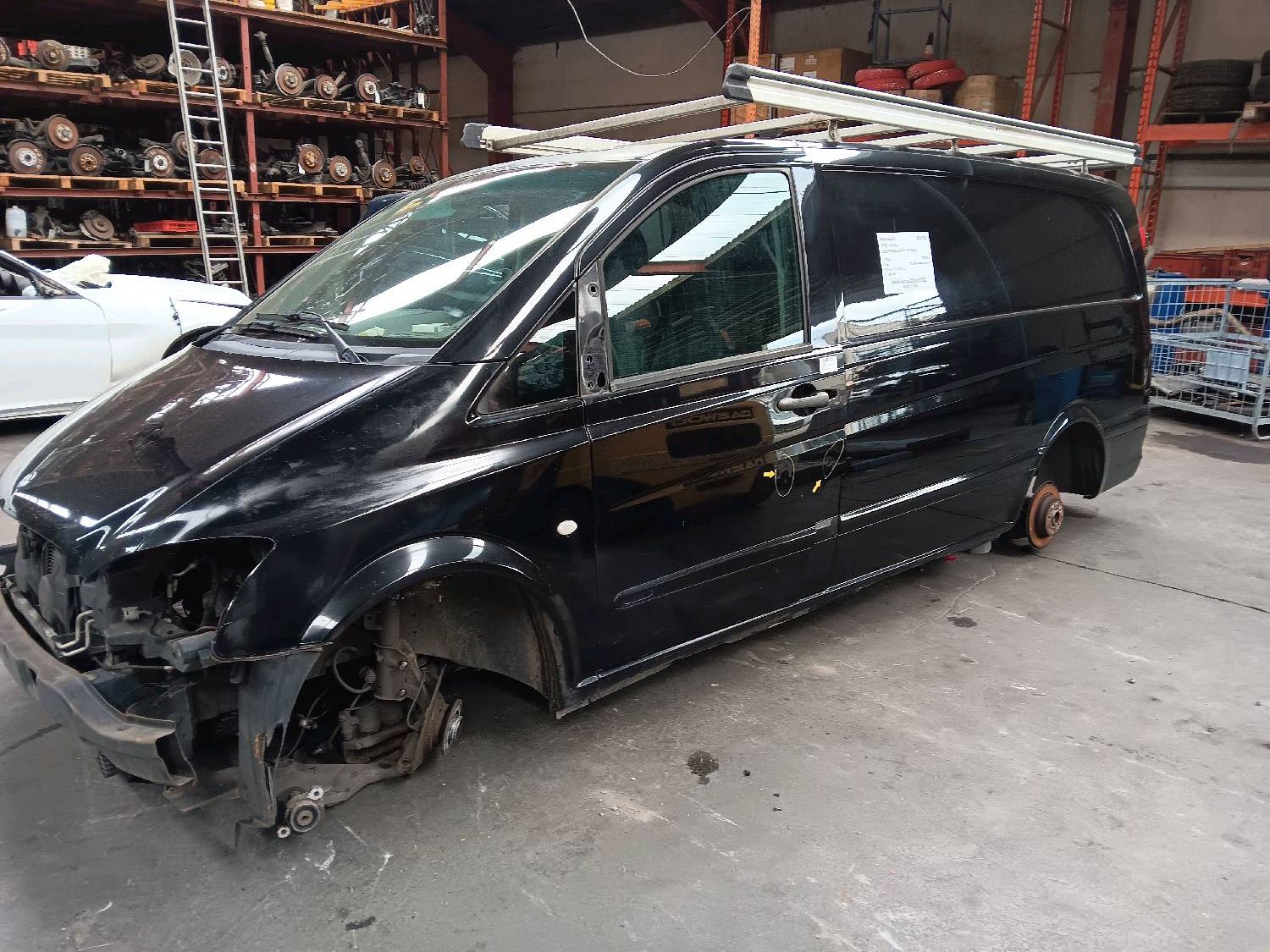 Deur links voor Mercedes-Benz VITO W639 2003 - 14