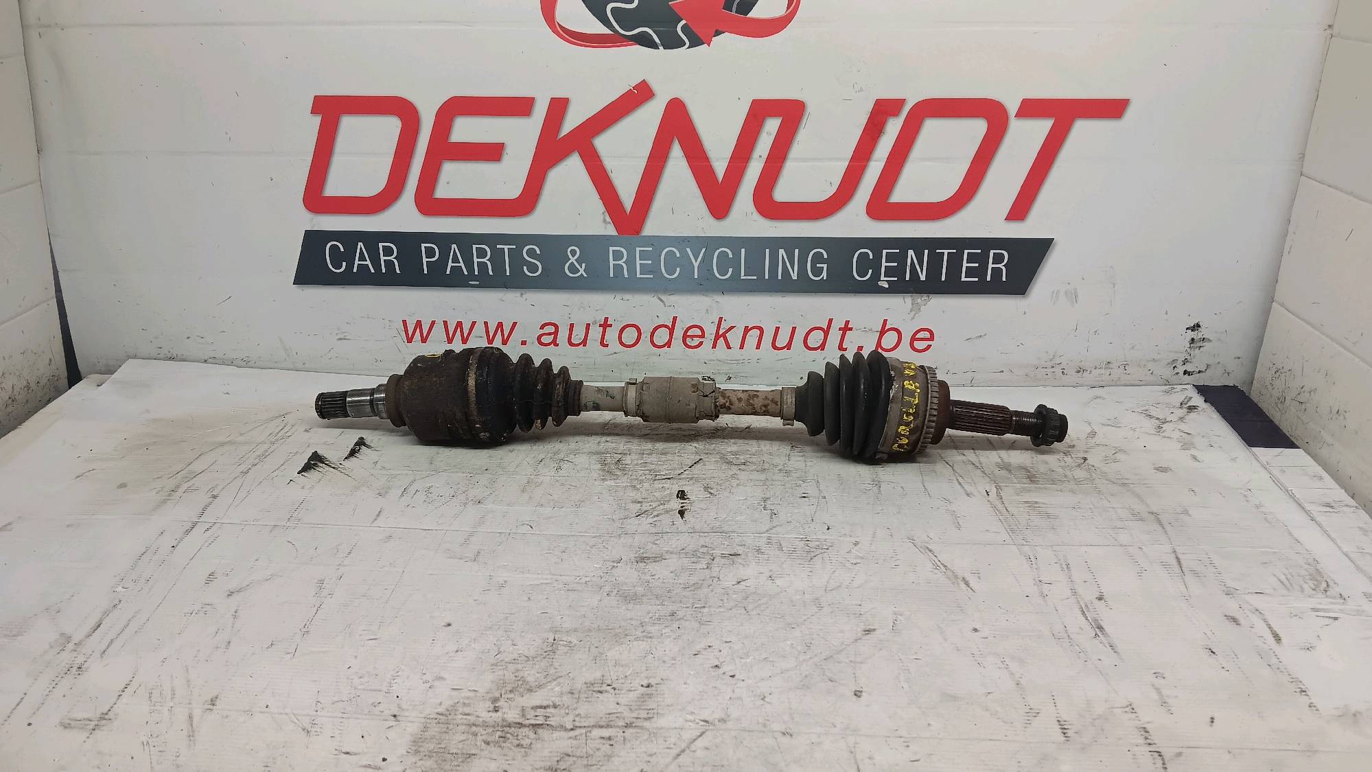 Kardan links Toyota COROLLA 2002 - 08 E12