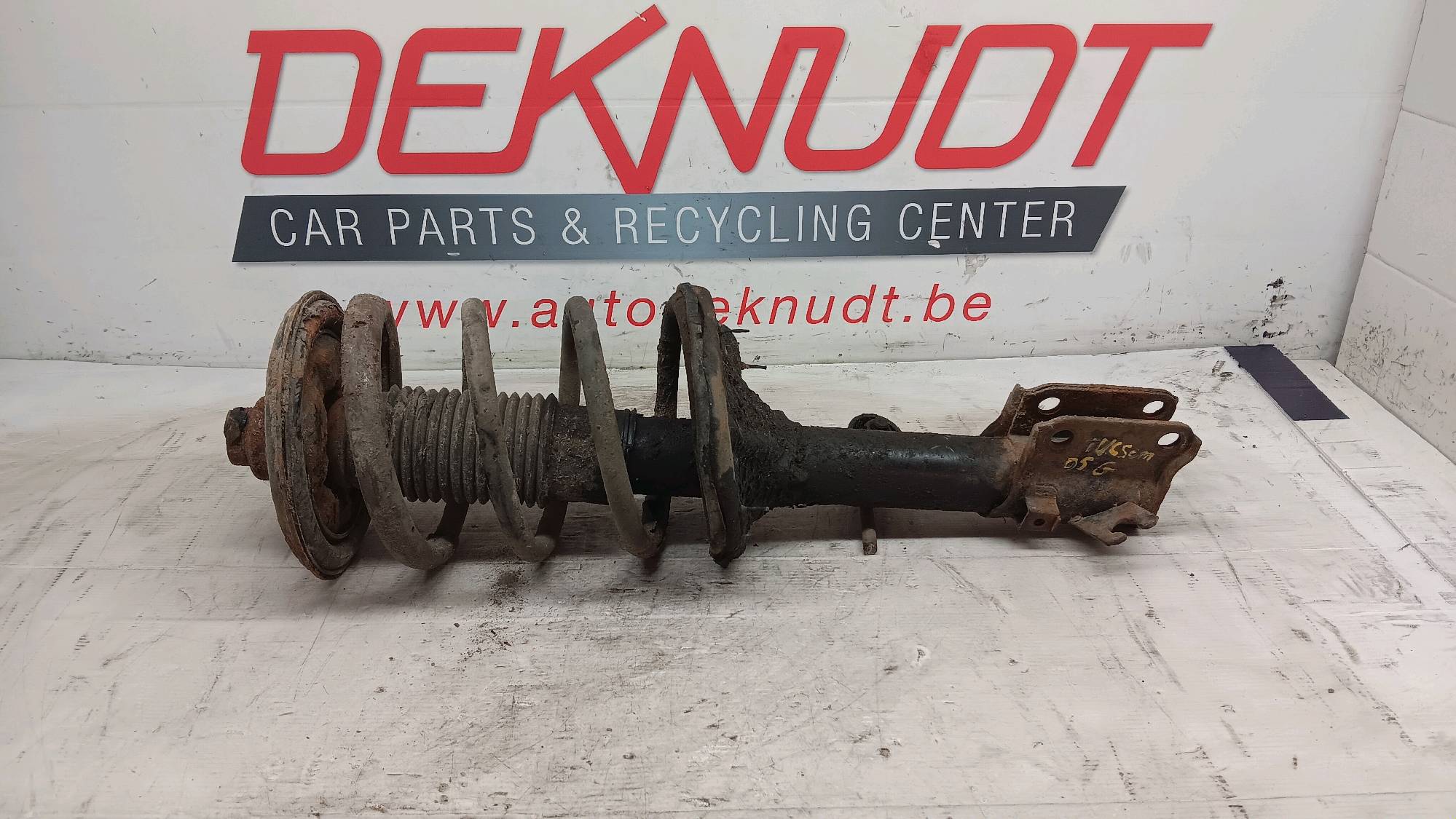 Mc Pherson links voor Hyundai TUCSON I 2004 - 09