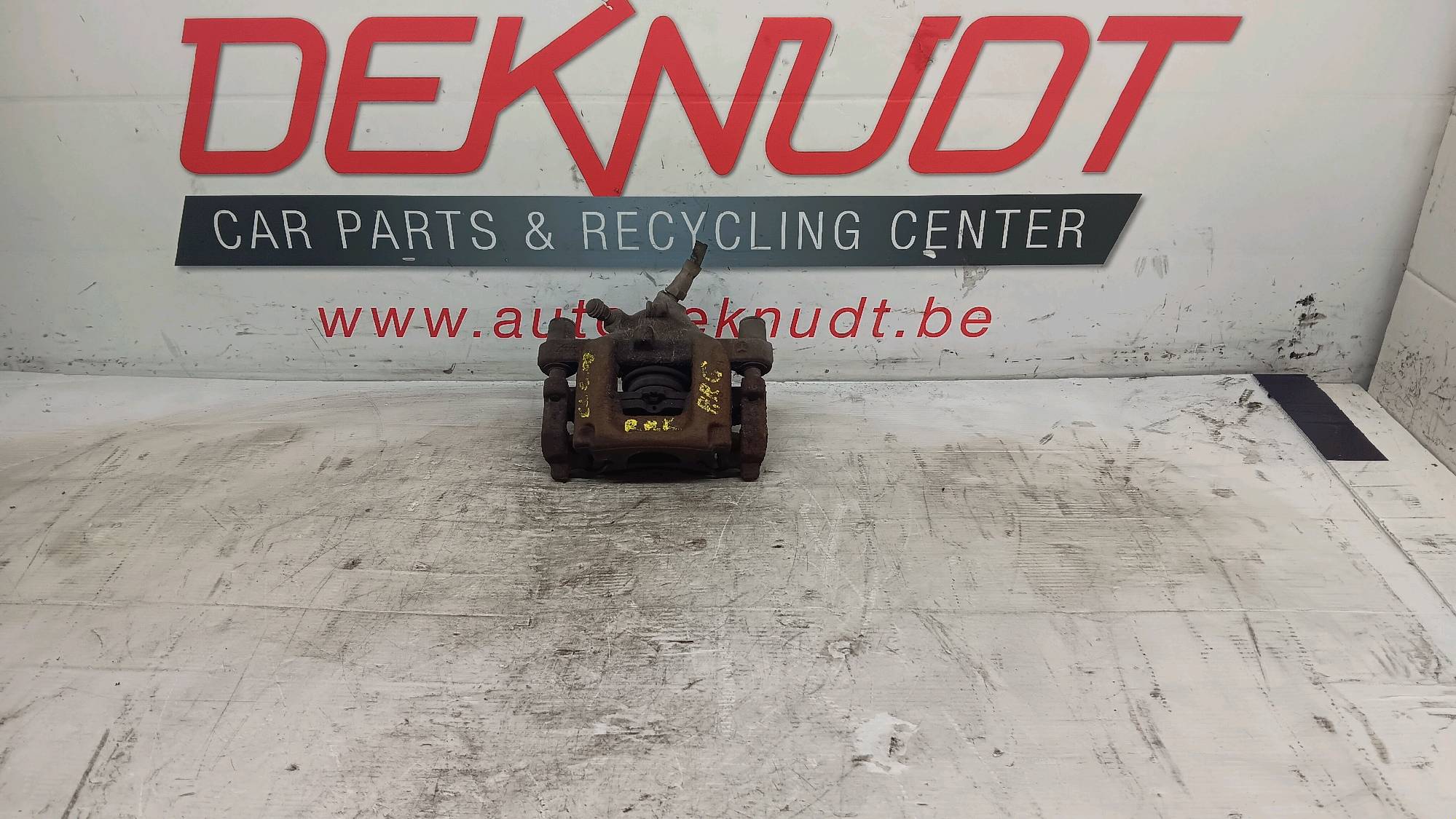 Remschijf links ACHTER Mercedes-Benz C 204 2007 - 10
