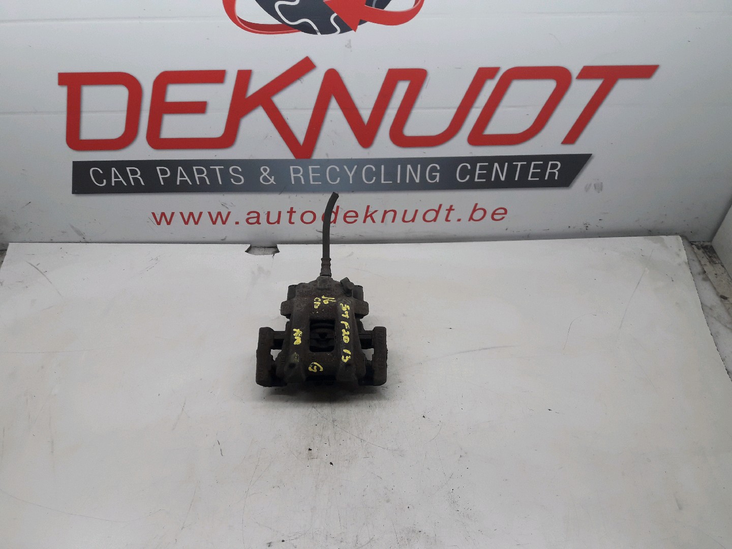 Remschijf links ACHTER Bmw S1 F20 2011 - 15