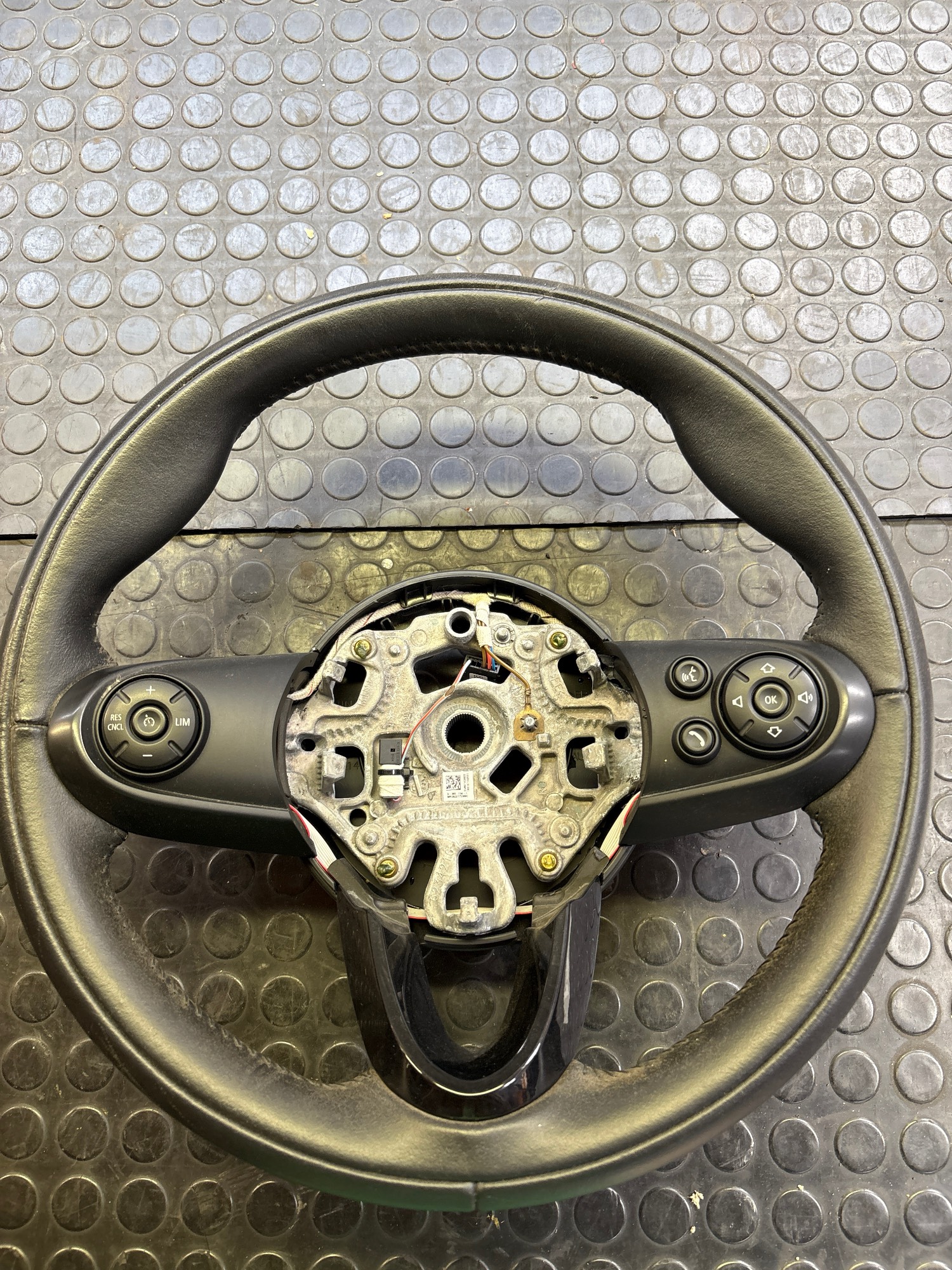 Volant Mini MINI F56 2014 - 18