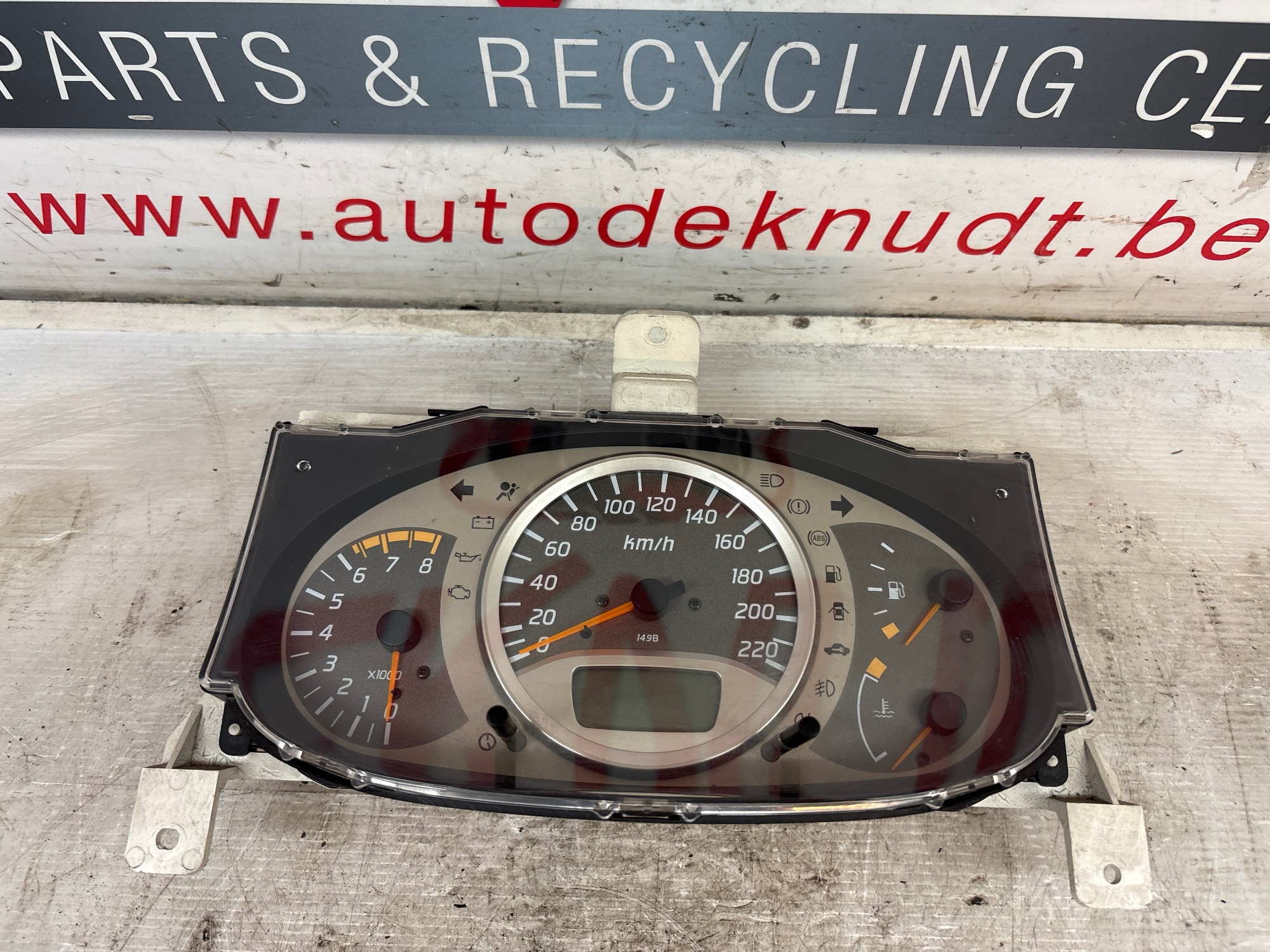 compteur kilométrique Nissan ALMERA - TINO