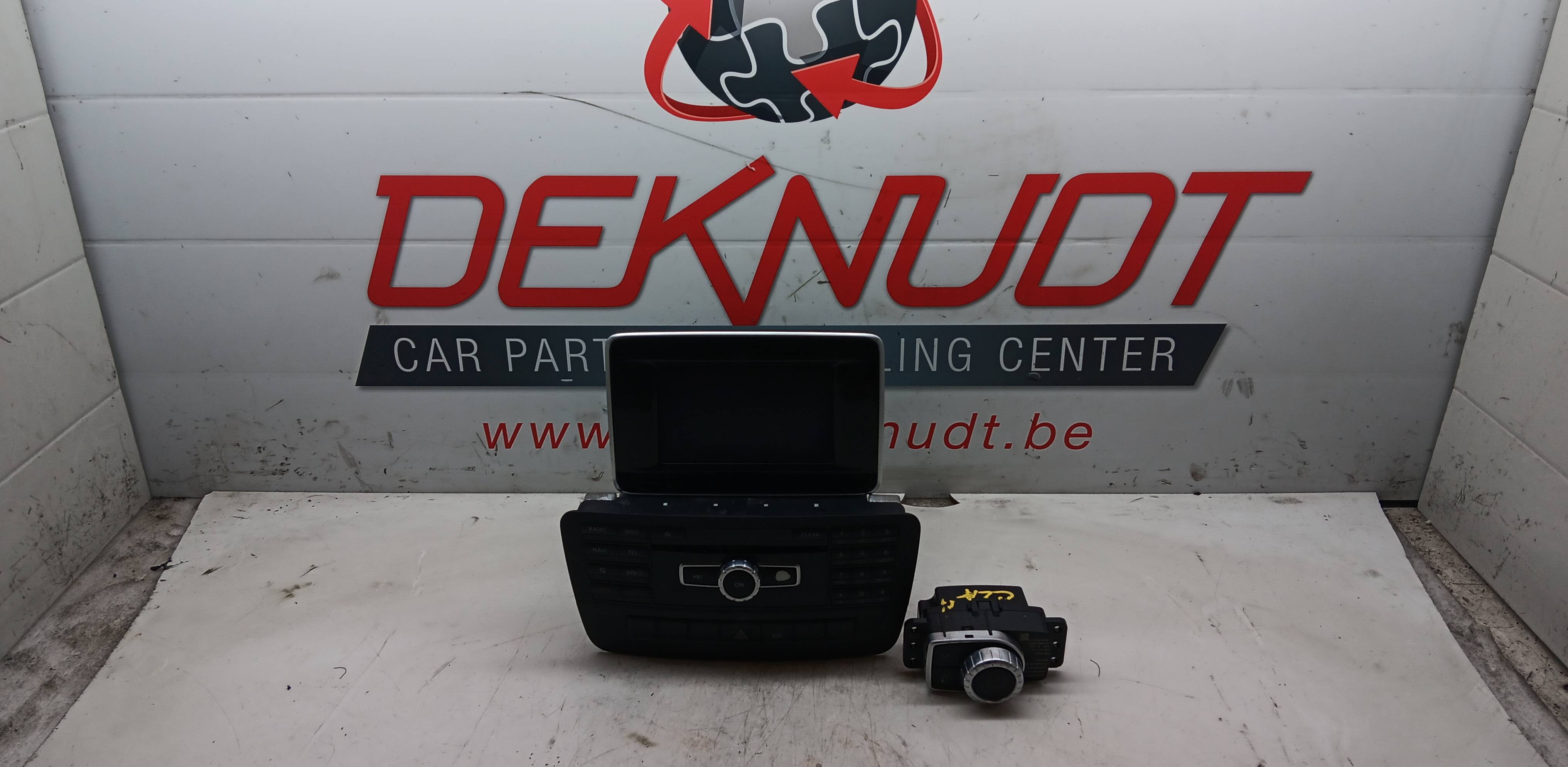 radio Mercedes-Benz CLA 117 2013 - 16