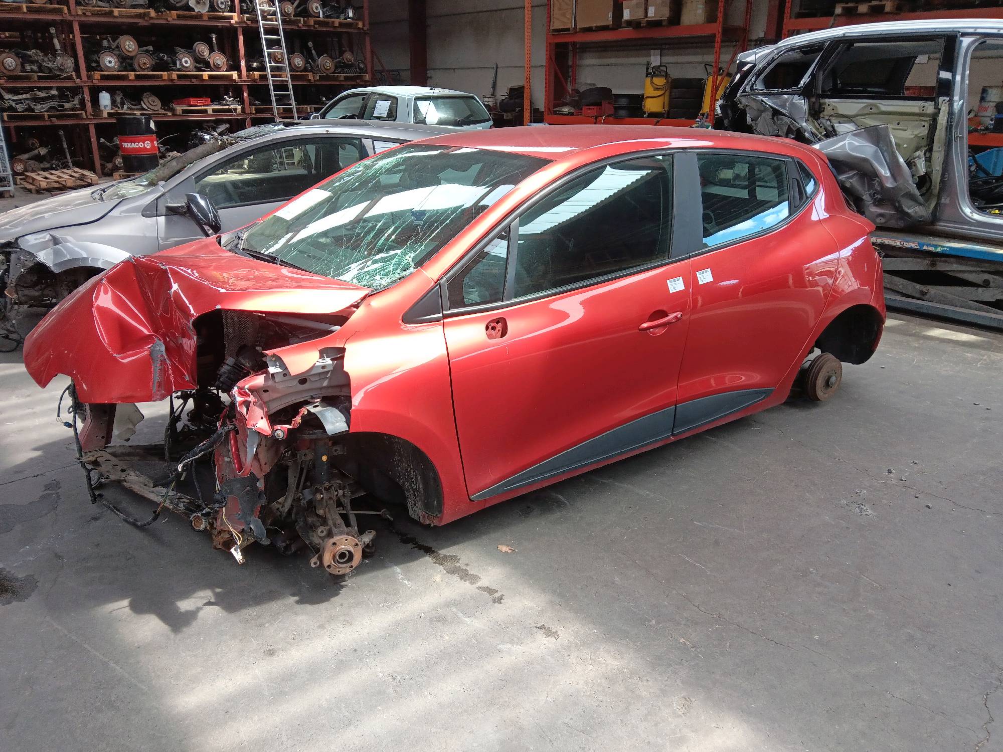 Deur links voor Renault CLIO IV 2012 - 19