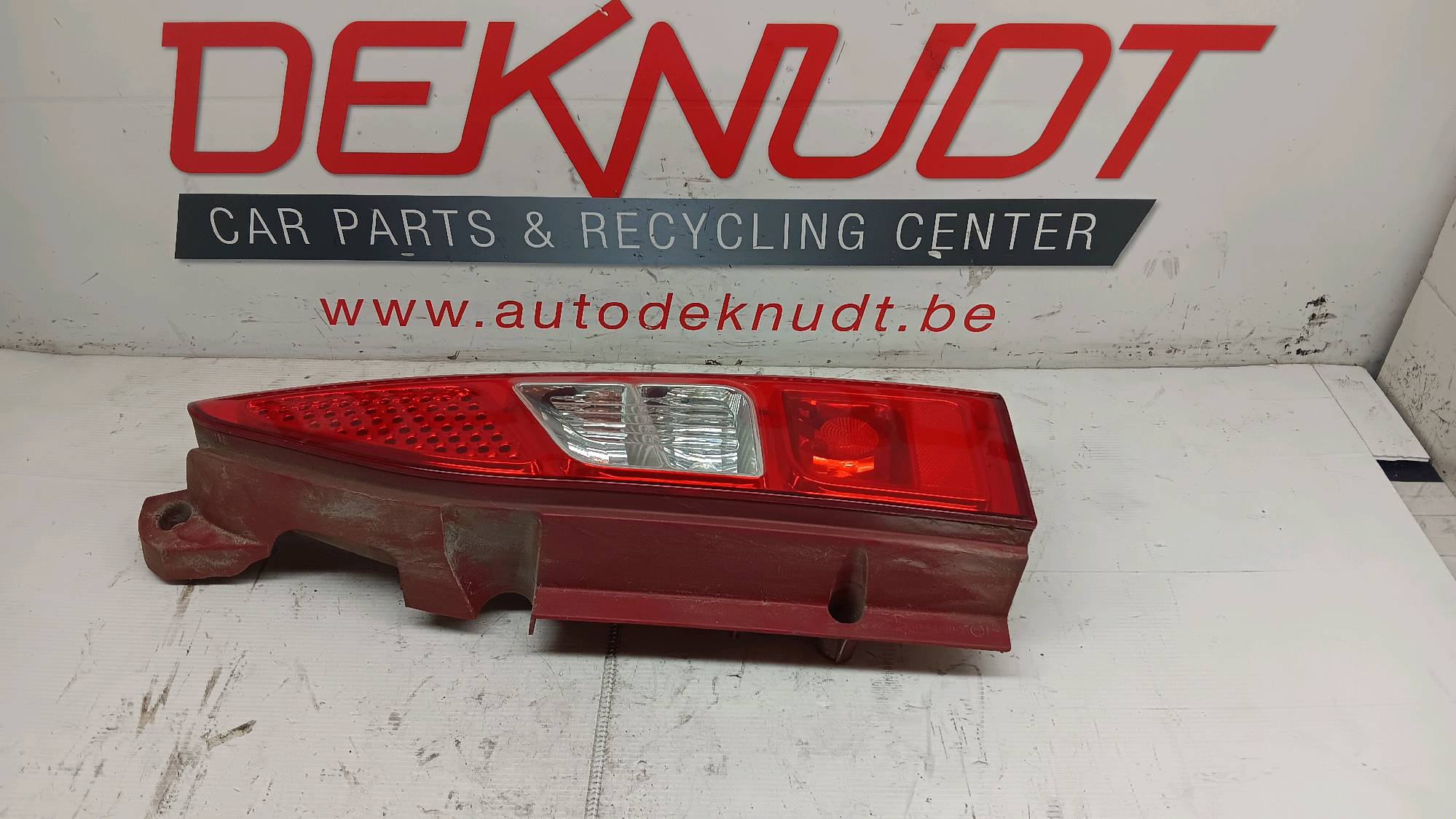 Lichtblok rechts achter Peugeot PARTNER II 2008 - 18