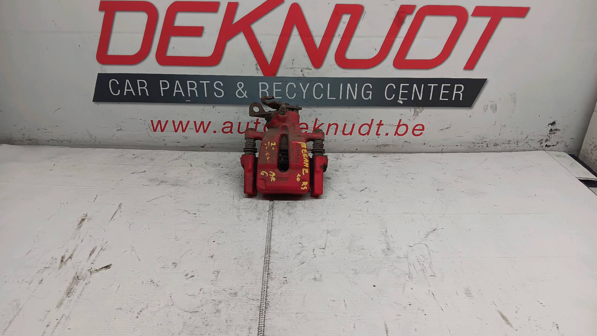 Remschijf links ACHTER Renault MEGANE III 2009 - 15