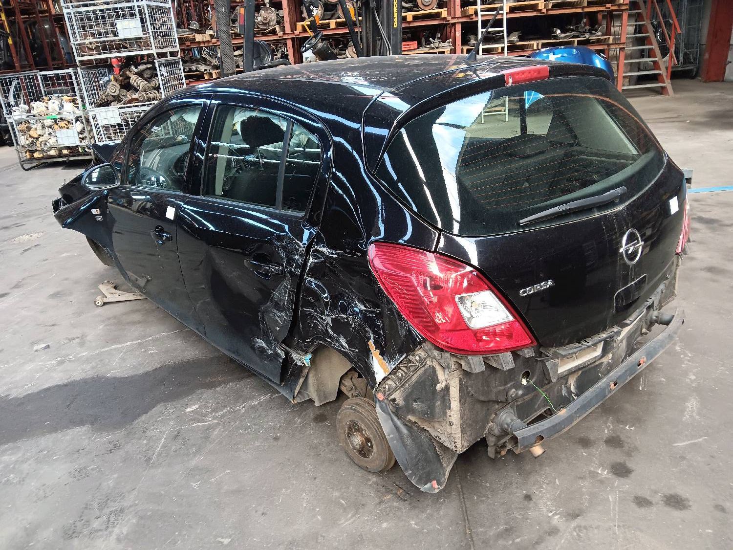 hayon Opel CORSA D 2010 - 14