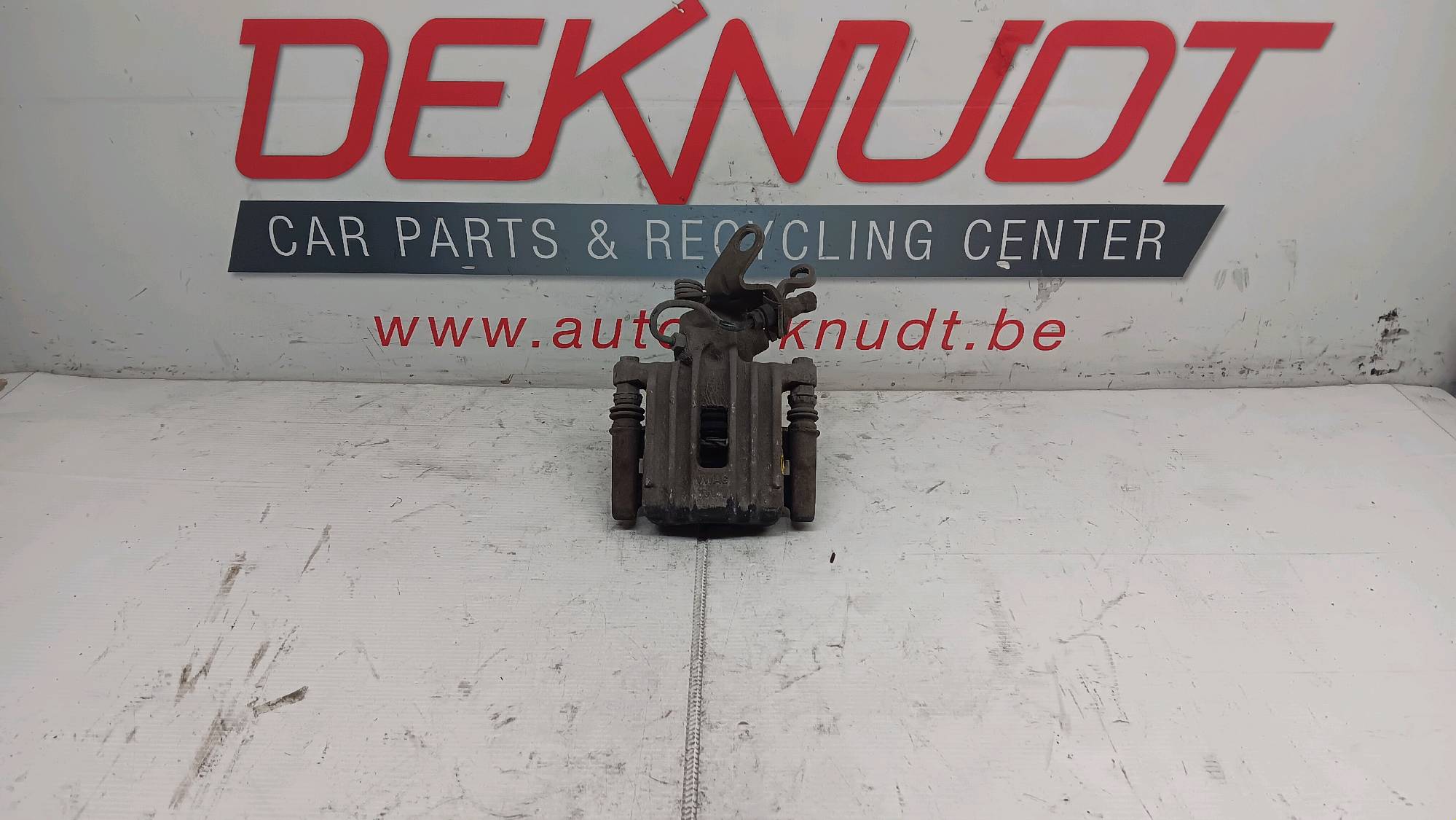 Remschijf links ACHTER Vw EOS 2006 - 15