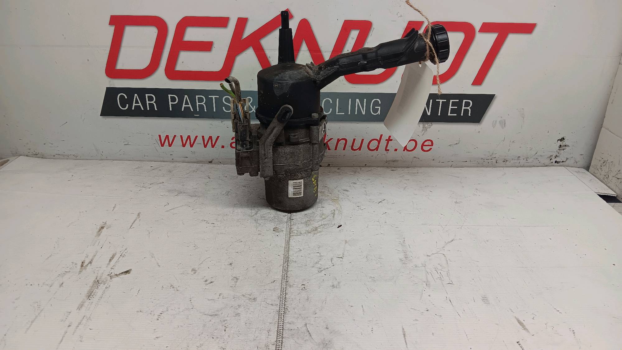 Boitier elec direction Peugeot PARTNER II 2008 - 18