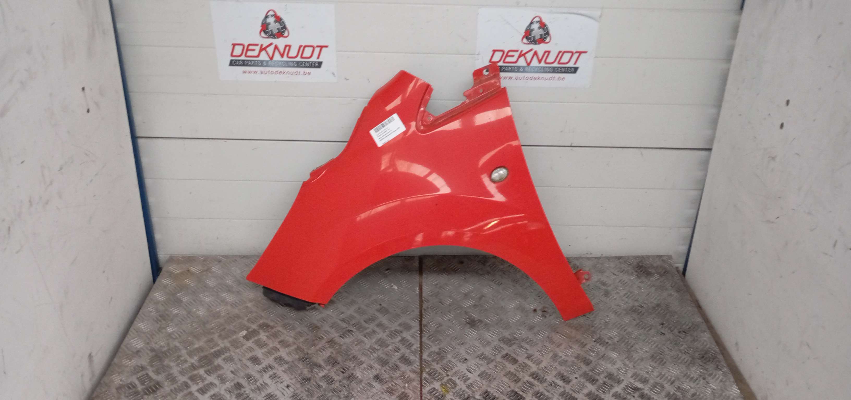 Vleugel links voor Ford KA II2008 - 16