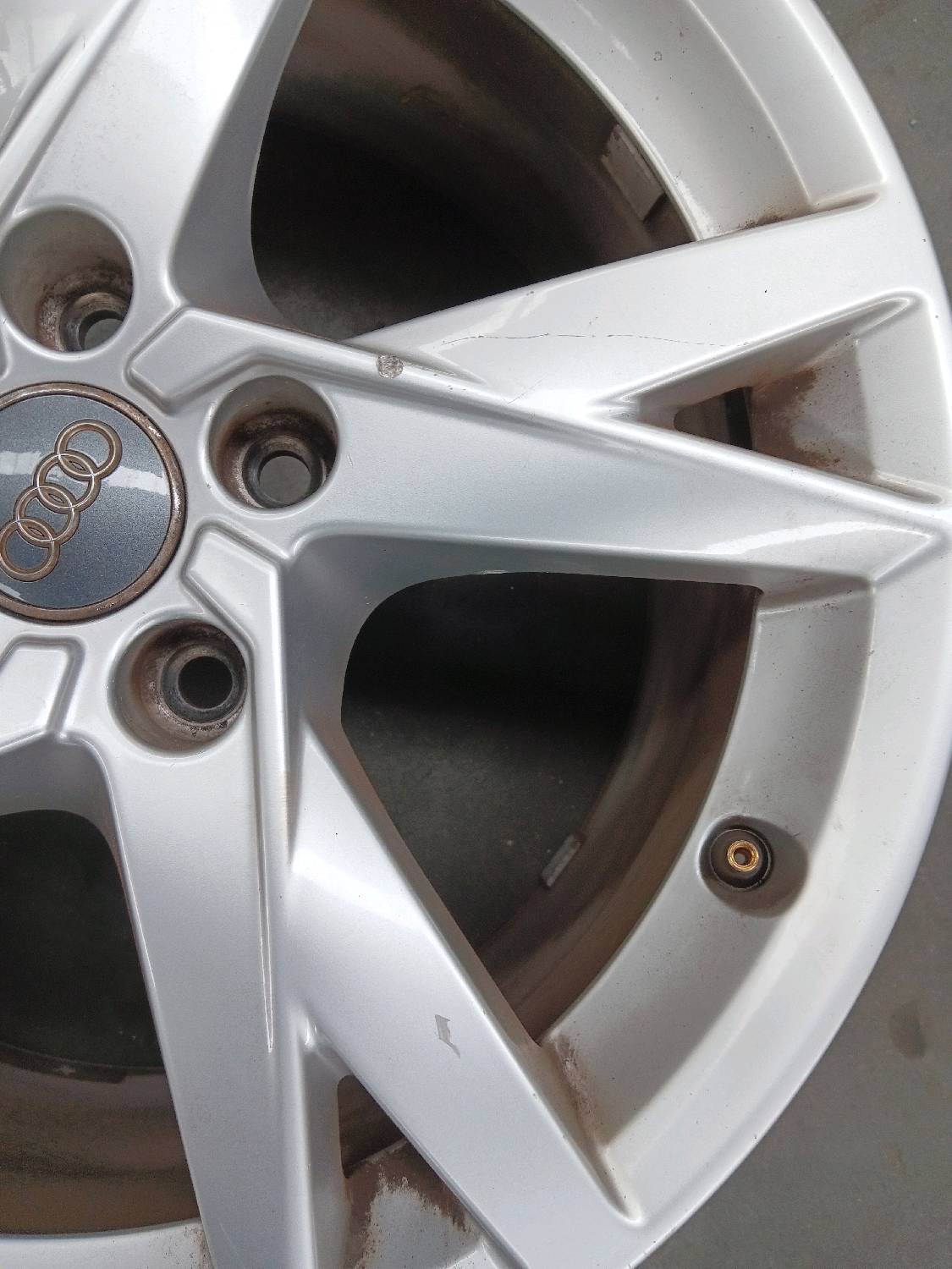 Velg achter links Audi A4 B9 2015 - 18