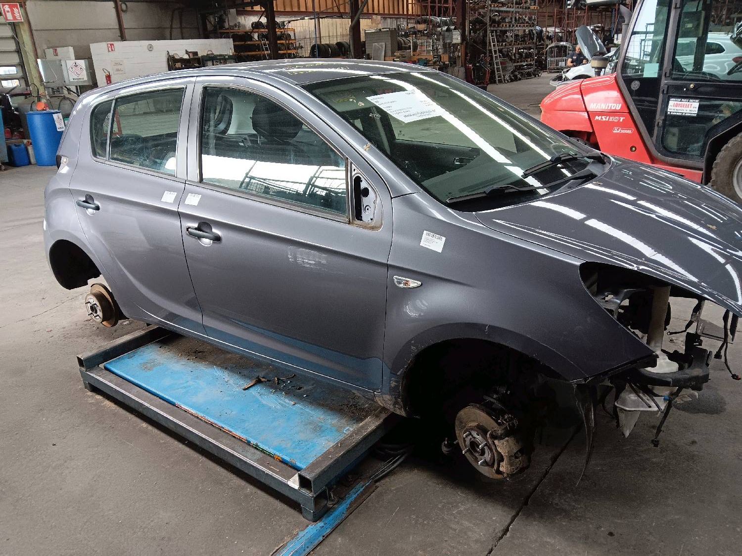 Deur rechts voor Hyundai I20 I 2009 - 12