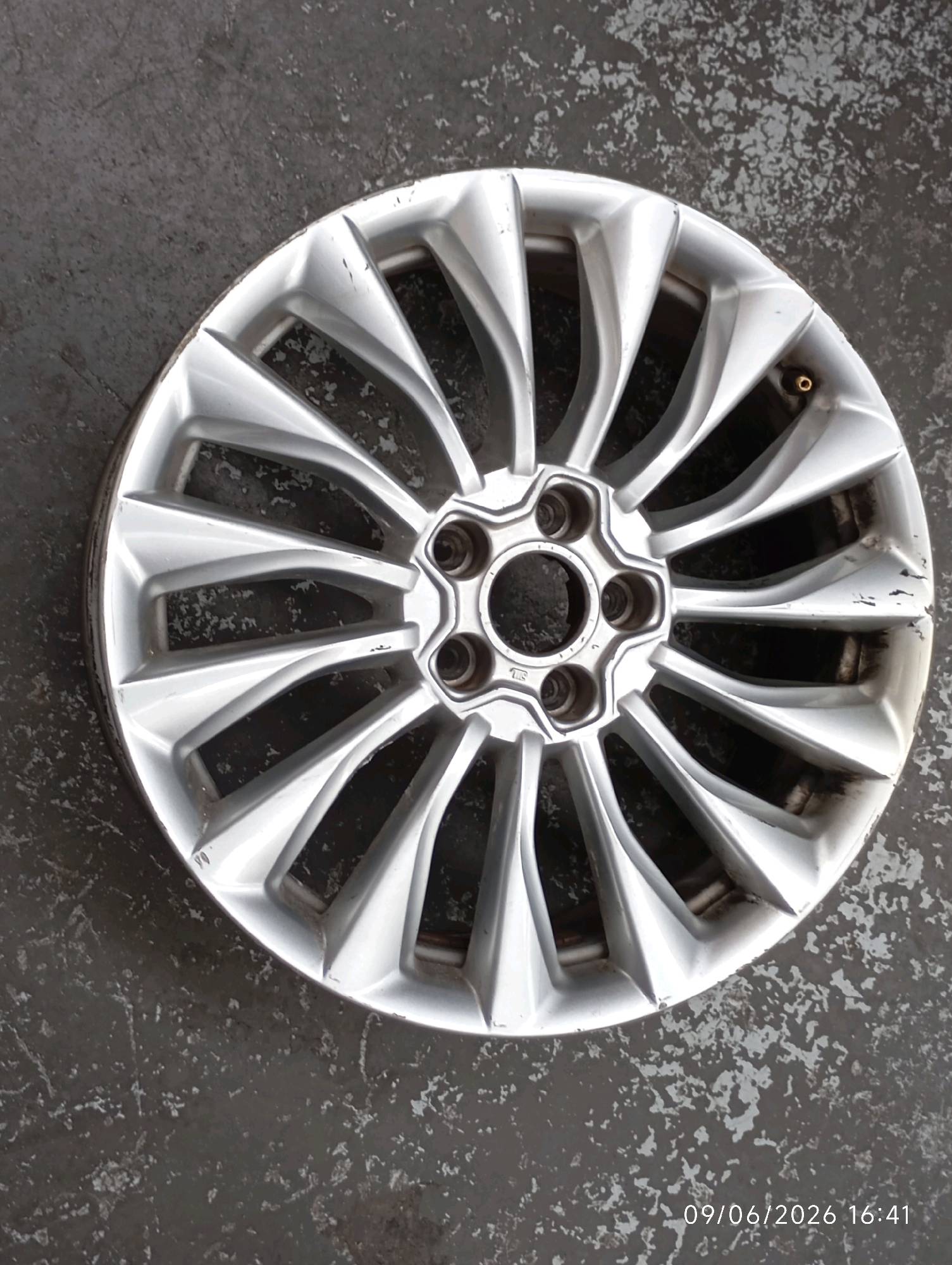 Velg achter rechts Fiat 500 X 2018 - 22