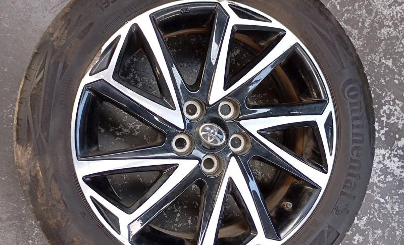 Velg achter links