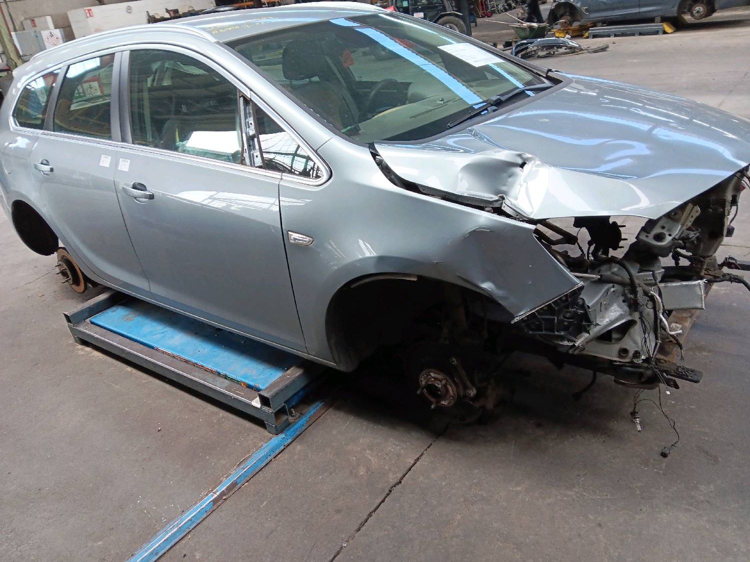 porte AV D Opel ASTRA J 2009 - 12